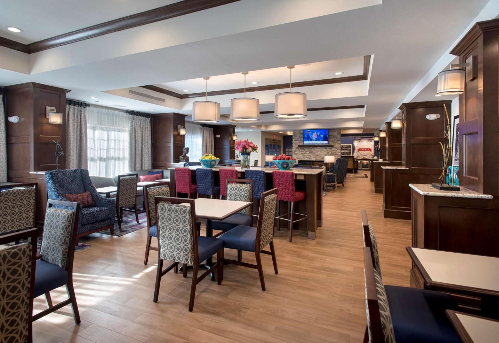 Hampton Inn by Hilton New Paltz, NY photo 9