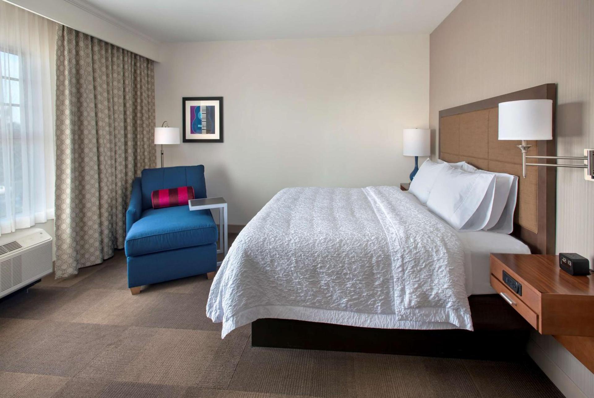 Hampton Inn by Hilton New Paltz, NY photo 26