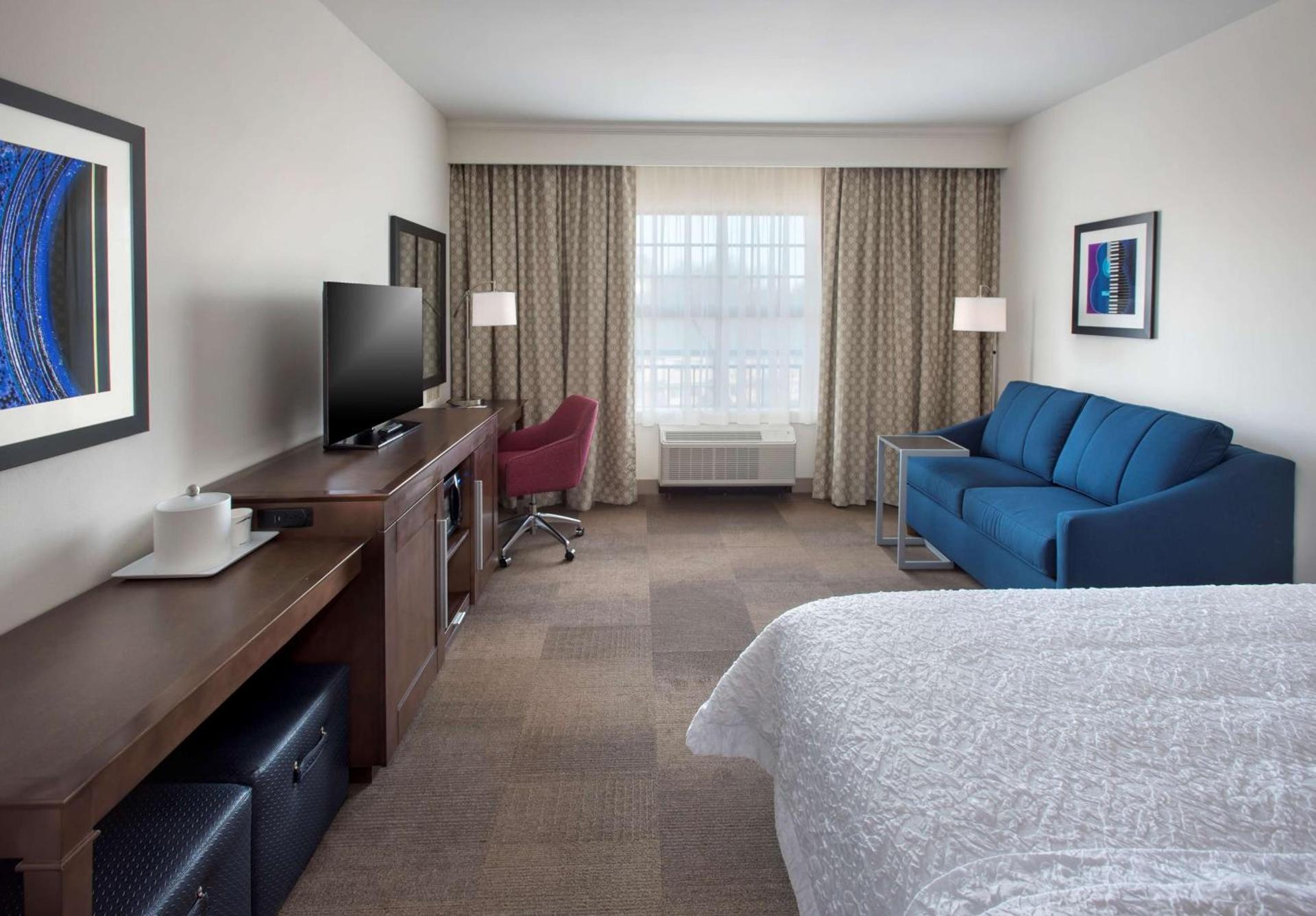 Hampton Inn by Hilton New Paltz, NY photo 25