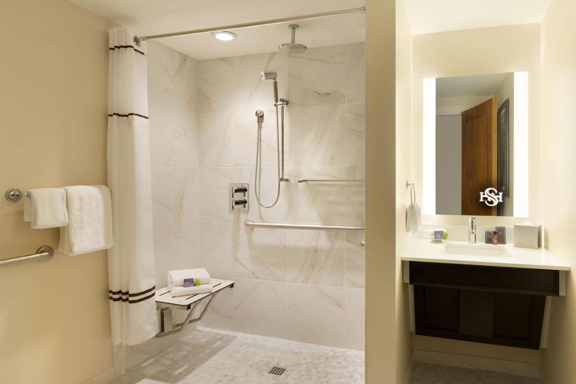 Hotel Saranac, Curio Collection By Hilton photo 20