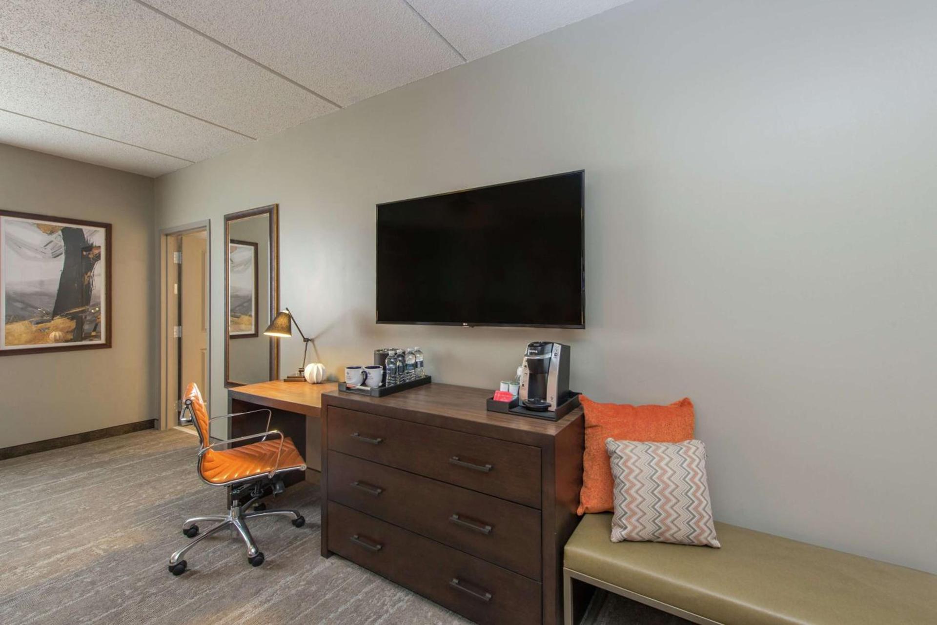 Hotel Saranac, Curio Collection By Hilton photo 29