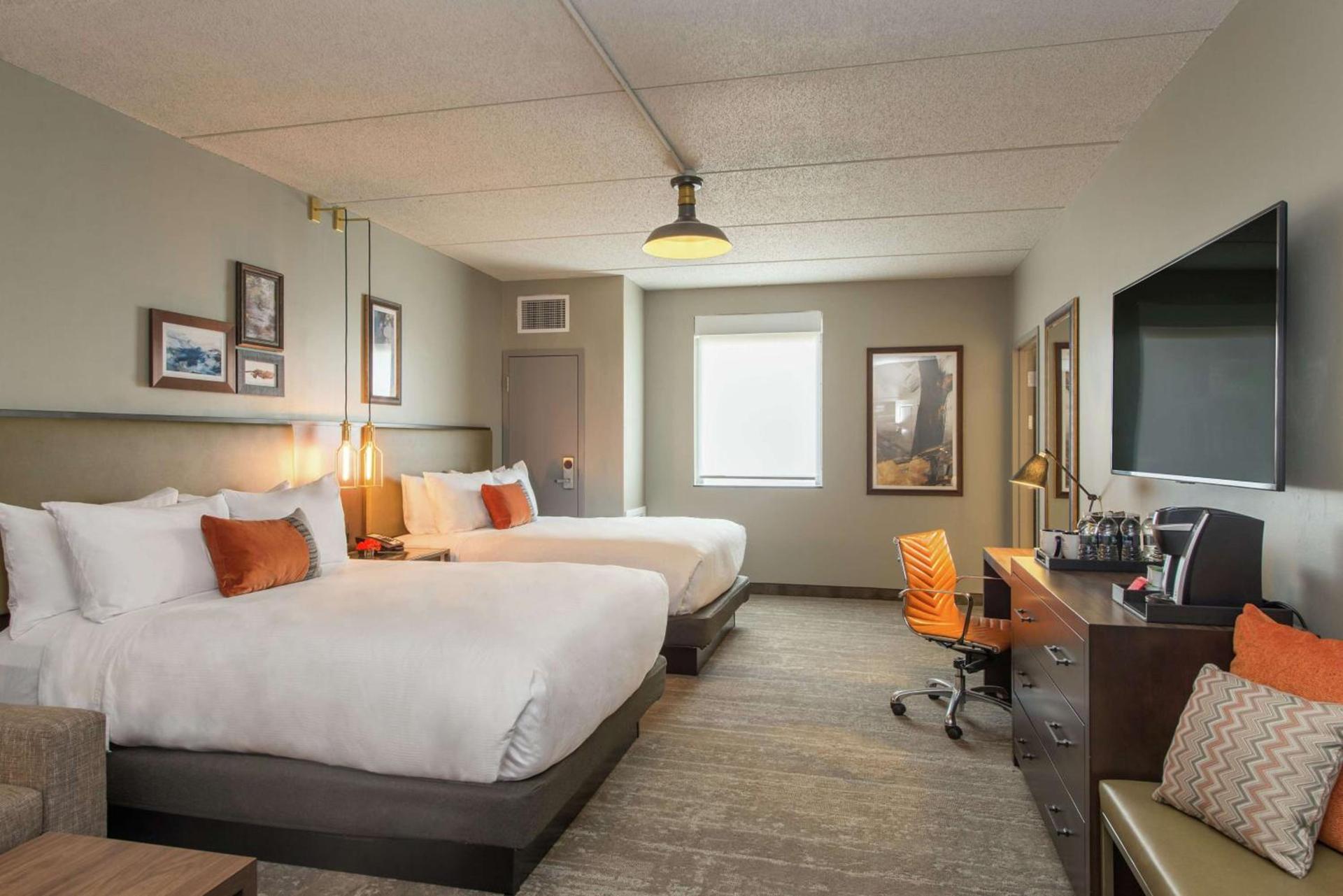 Hotel Saranac, Curio Collection By Hilton photo 32