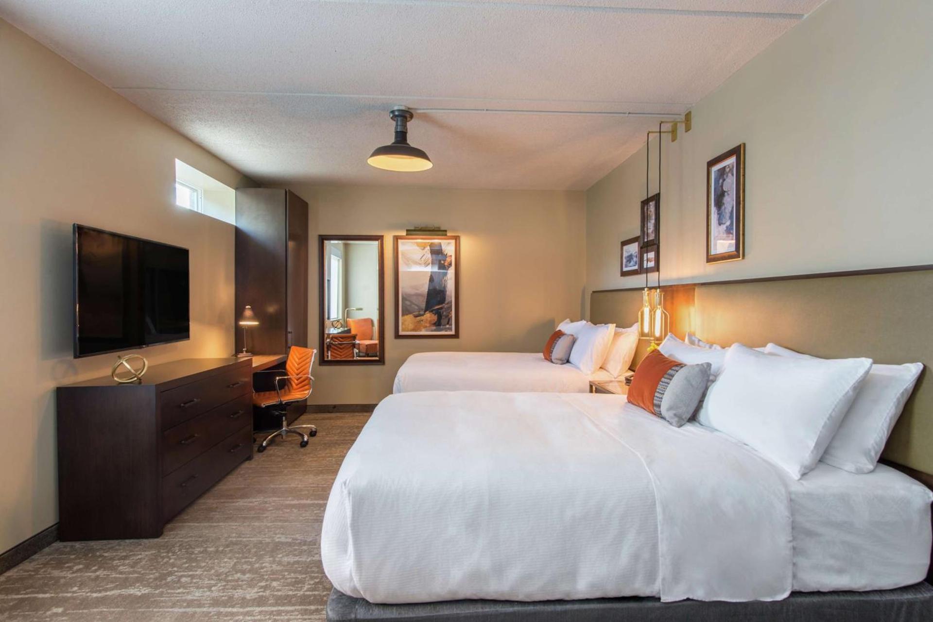 Hotel Saranac, Curio Collection By Hilton photo 35