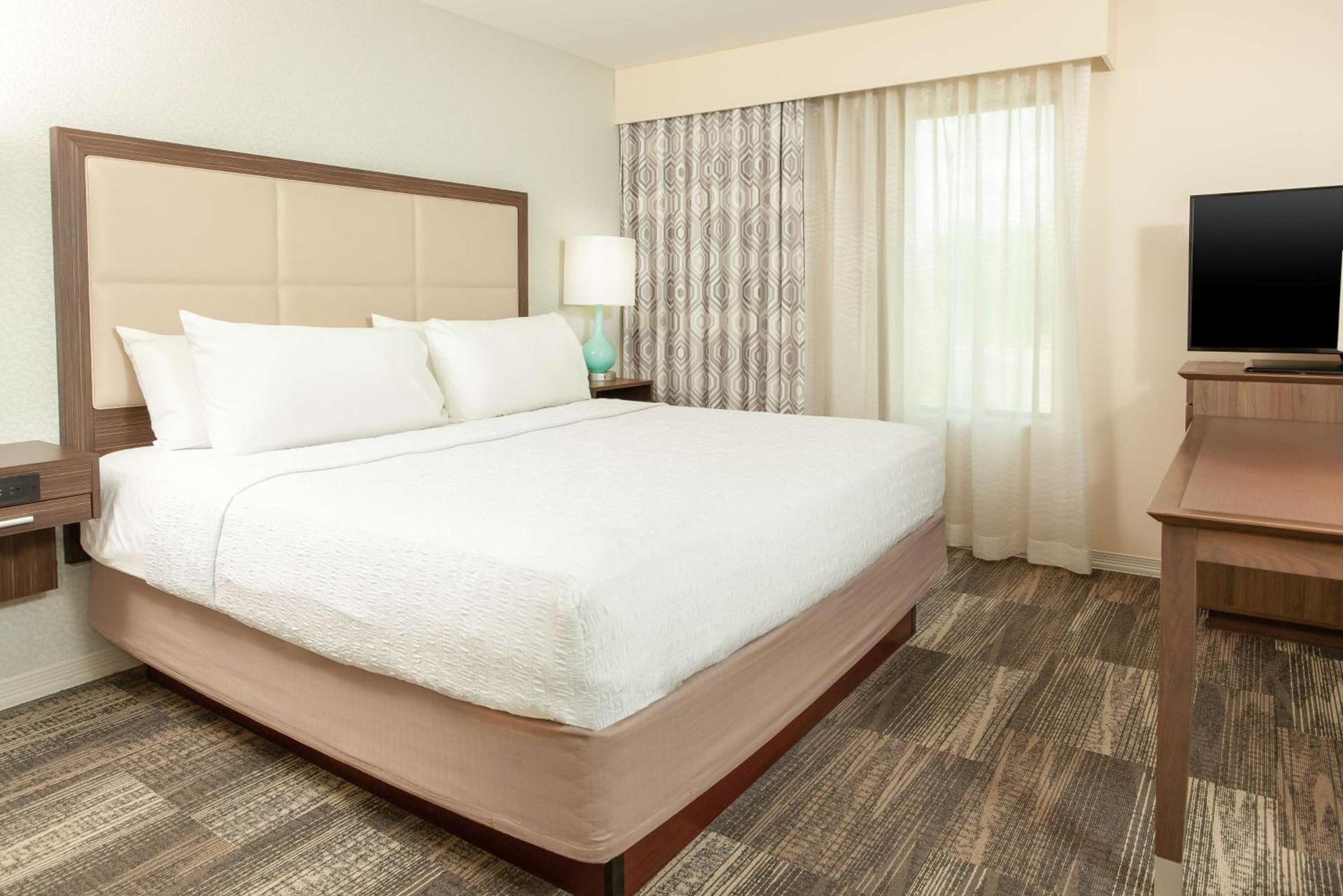 Hampton Inn & Suites Niles/Warren, OH photo 15