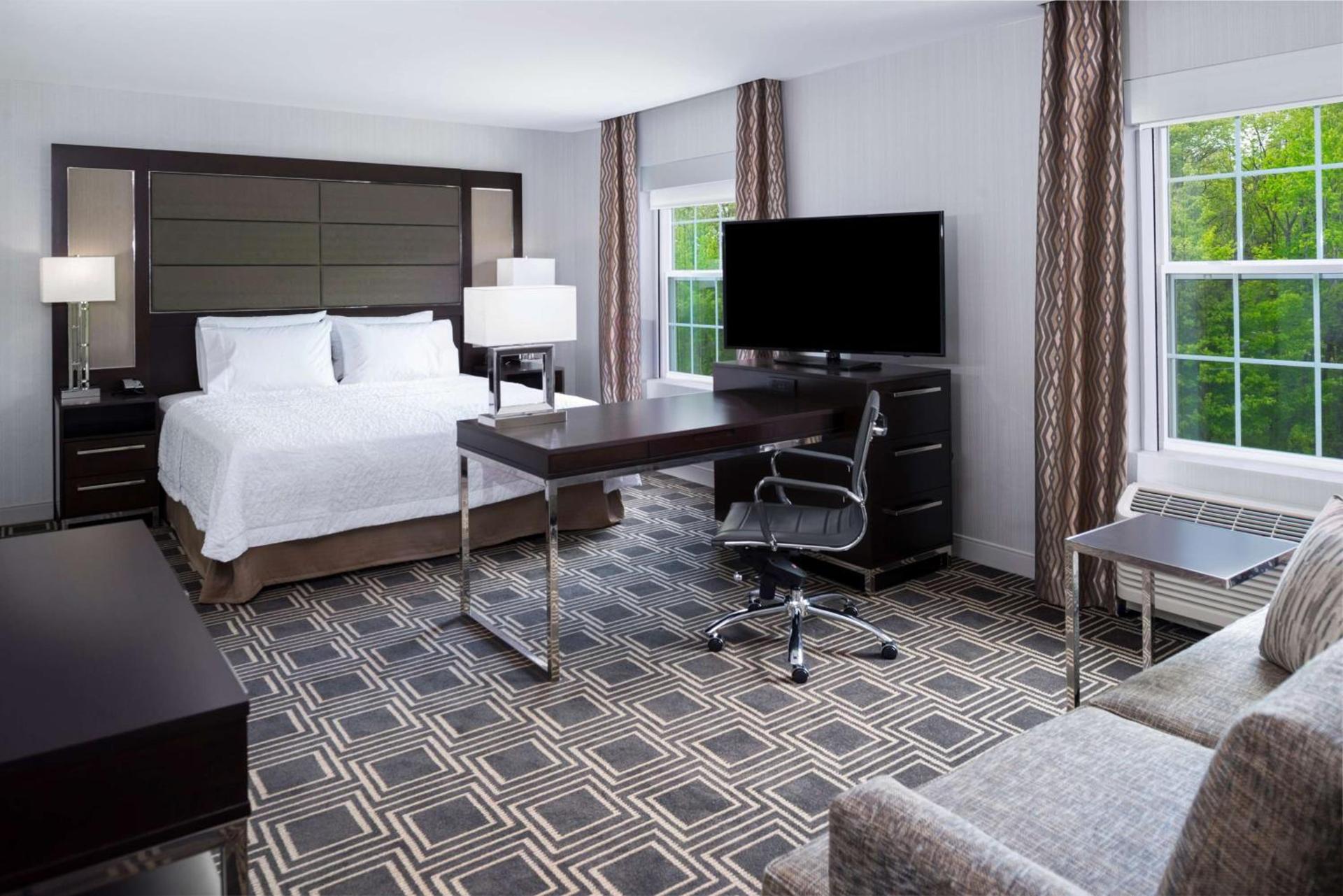 Hampton Inn & Suites Bridgewater, NJ photo 37