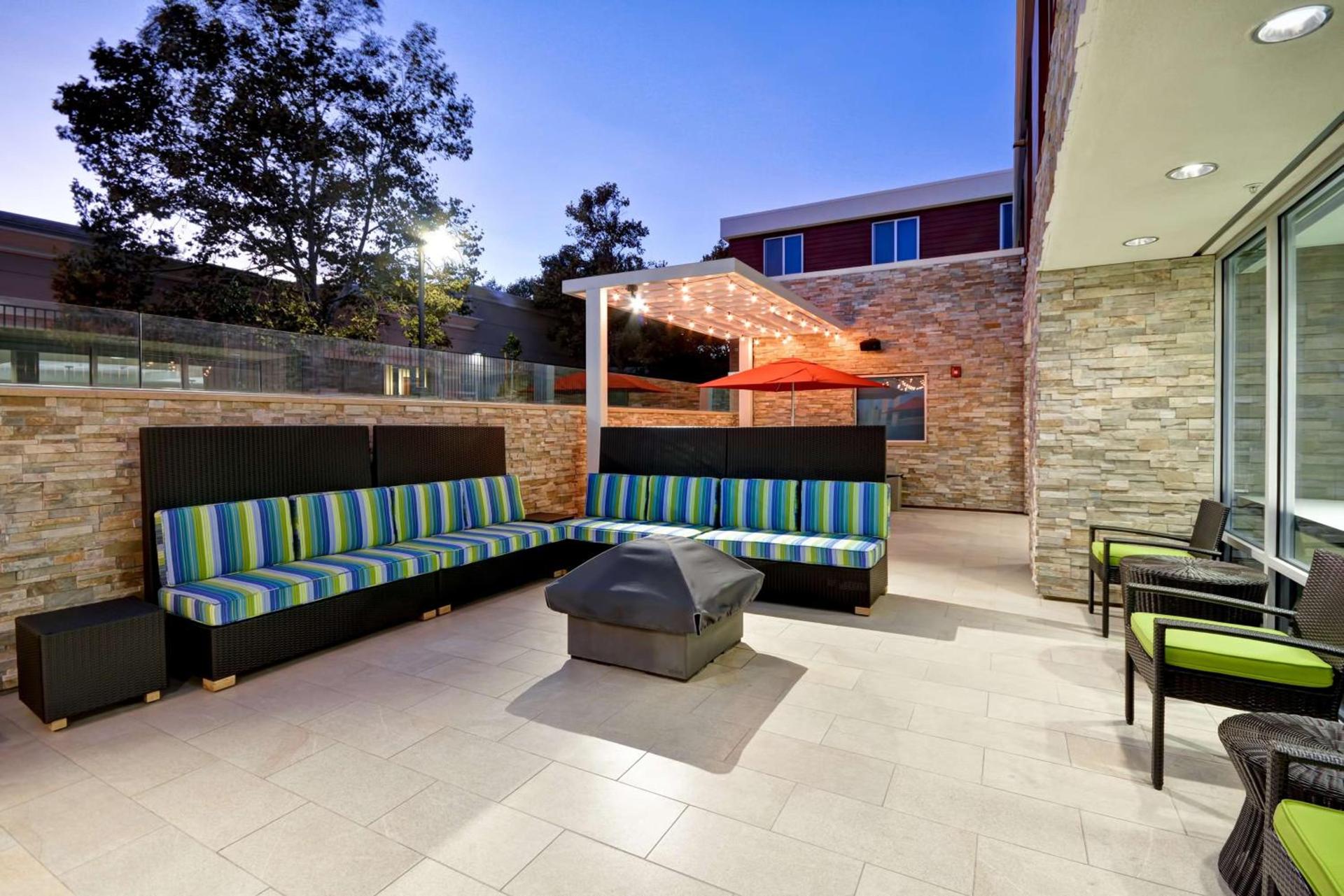 Home2 Suites By Hilton Livermore photo 3