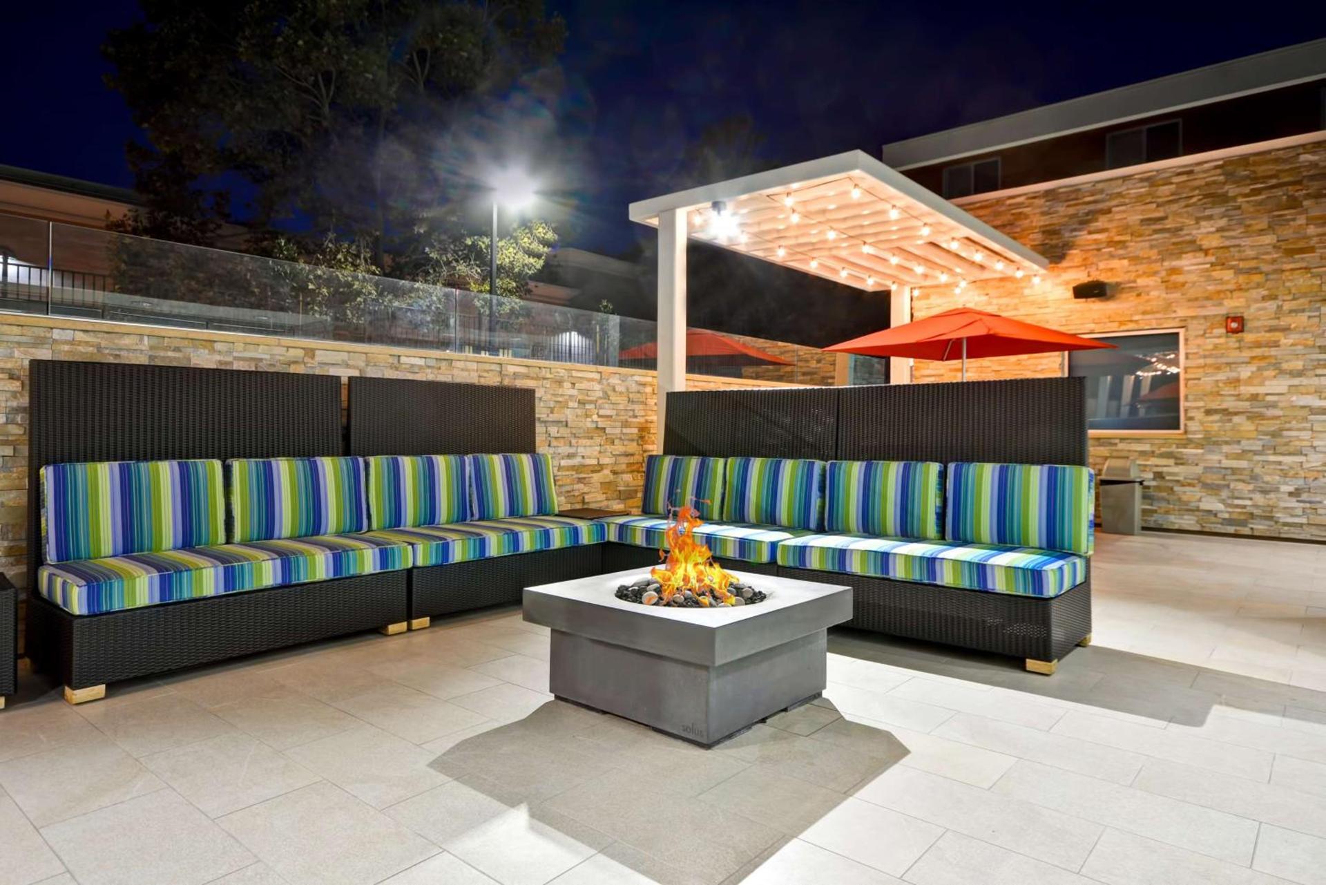 Home2 Suites By Hilton Livermore photo 4