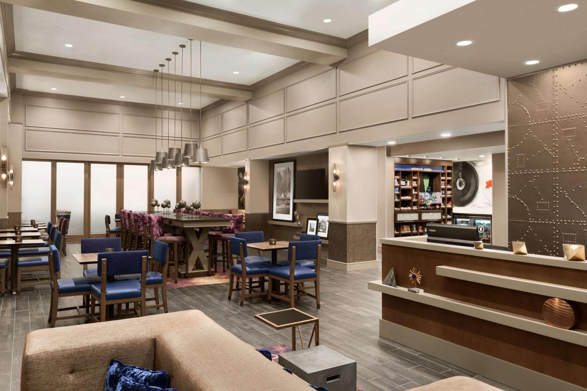 Hampton Inn & Suites Seattle/Renton, Wa photo 8