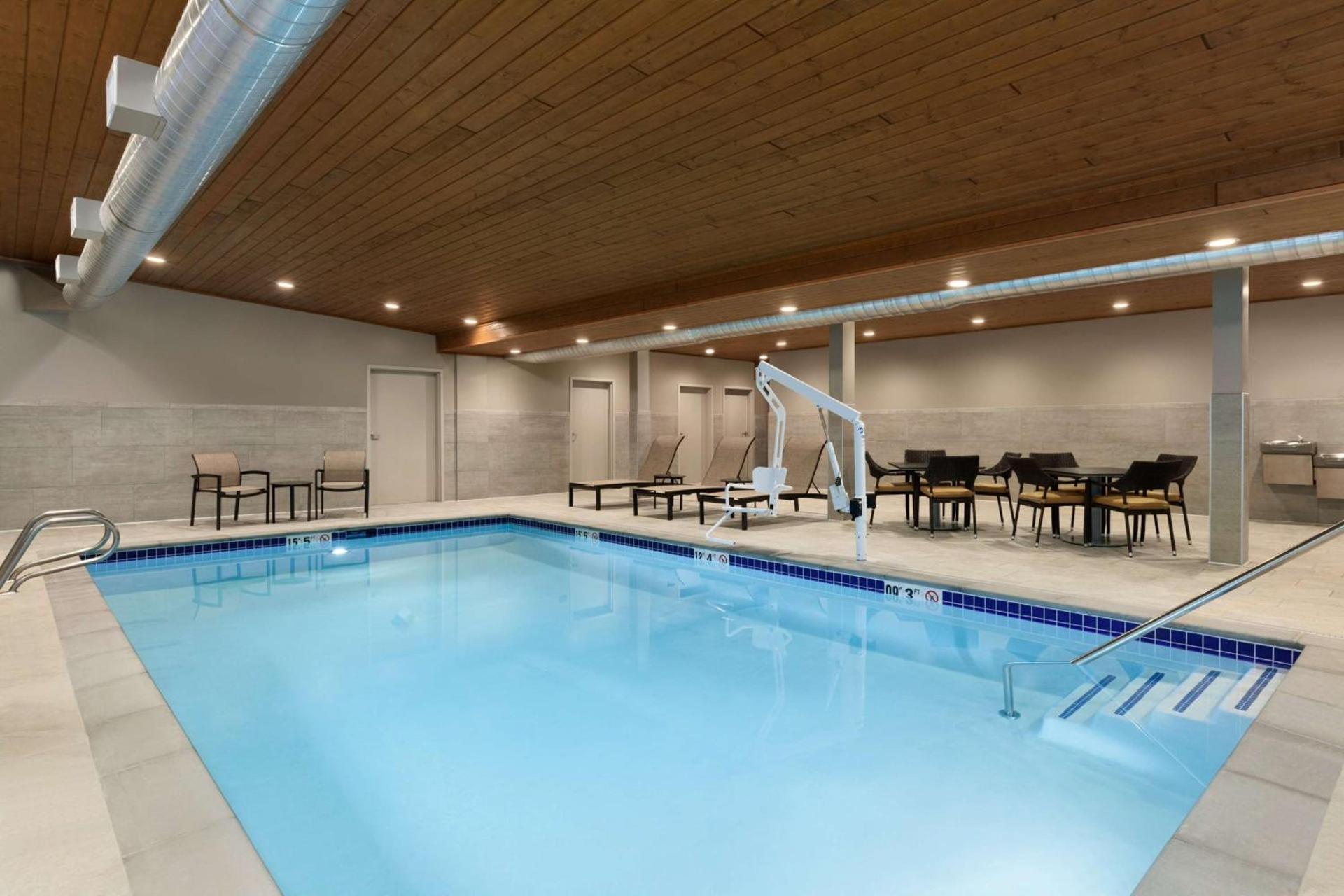 Hampton Inn & Suites Seattle/Renton, Wa photo 11