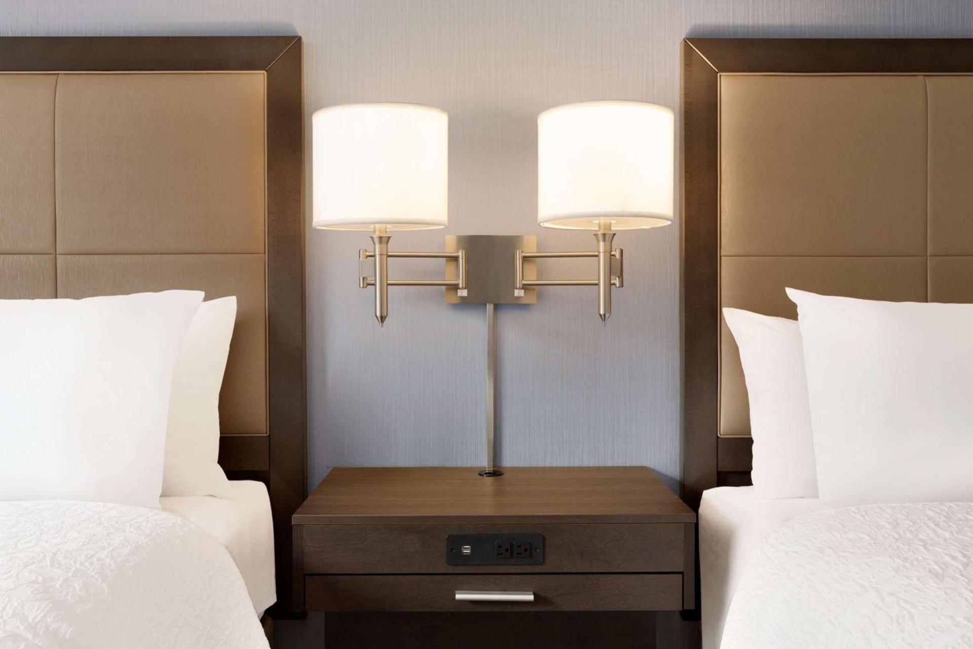 Hampton Inn & Suites Seattle/Renton, Wa photo 21