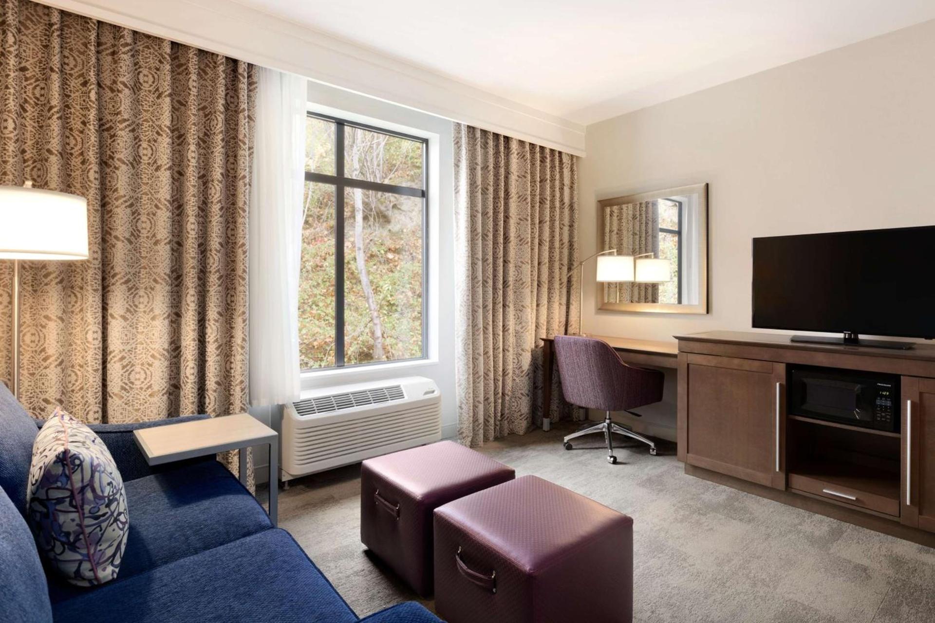 Hampton Inn & Suites Seattle/Renton, Wa photo 25