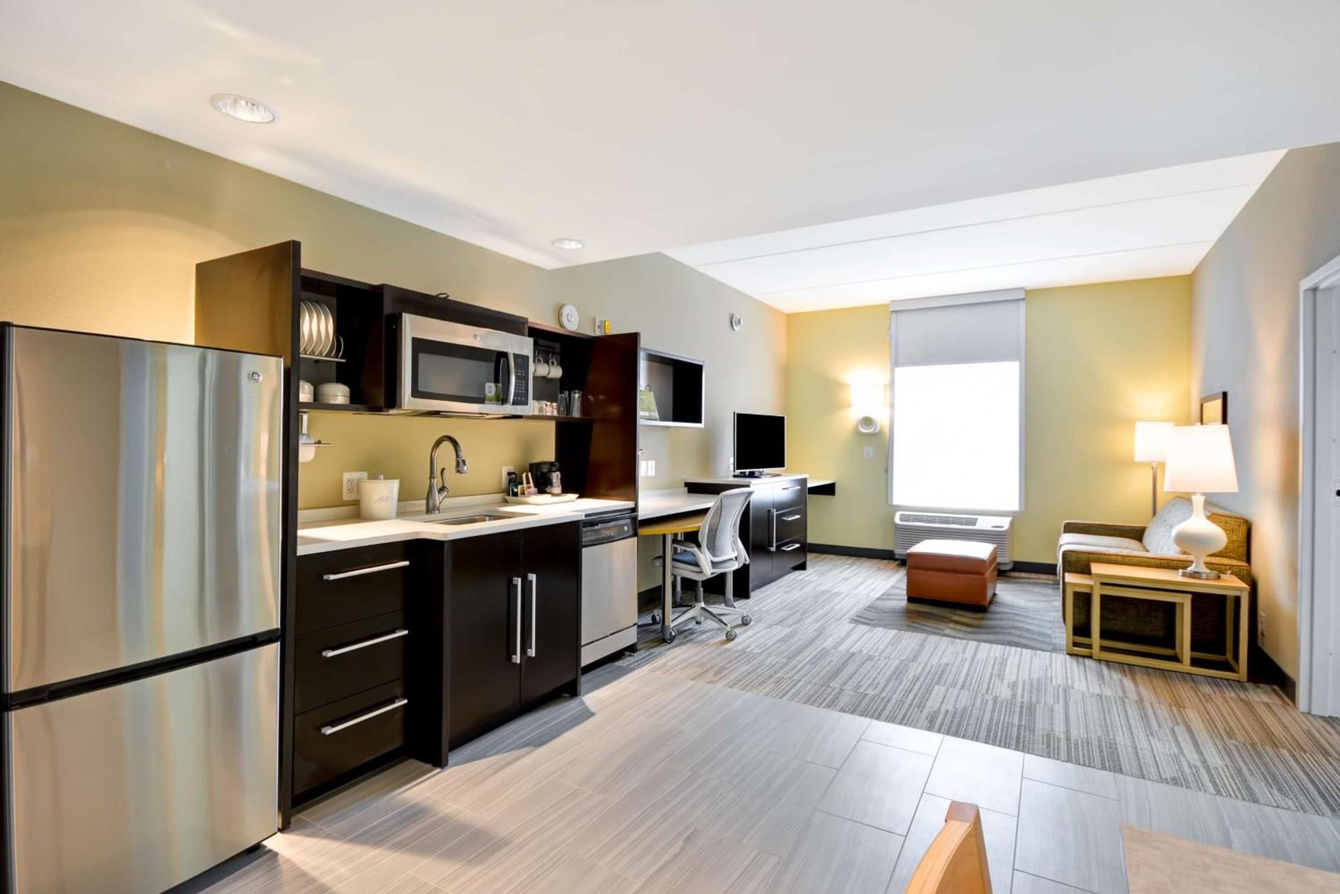 Home2 Suites By Hilton Charles Town photo 18