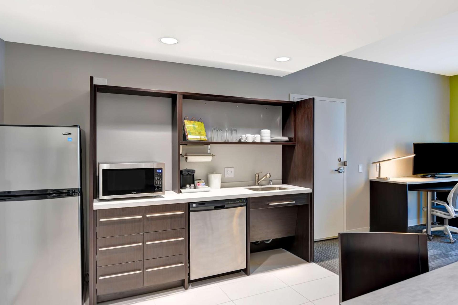 Home2 Suites Azusa photo 32