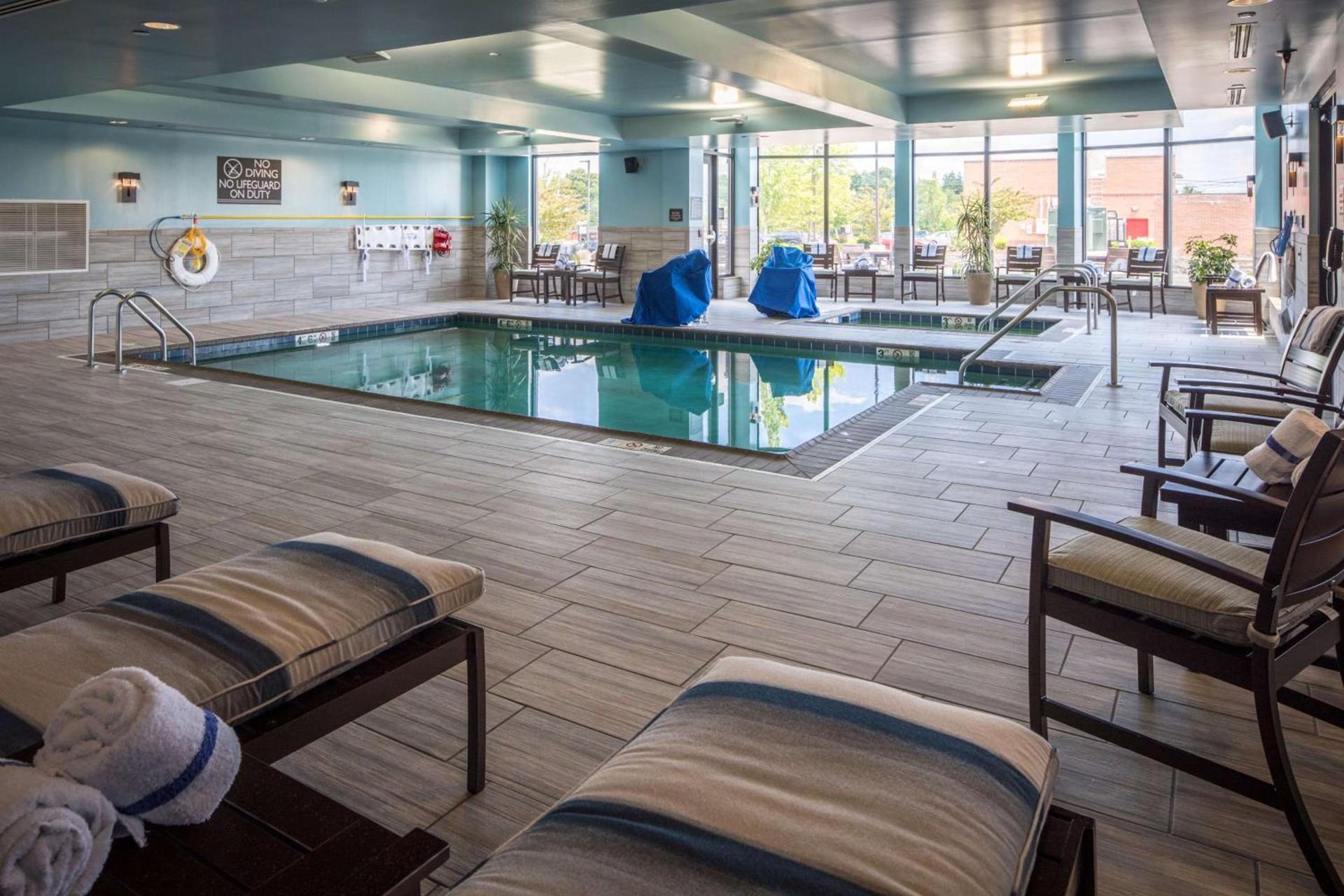Hilton Garden Inn Pittsburgh Airport photo 6