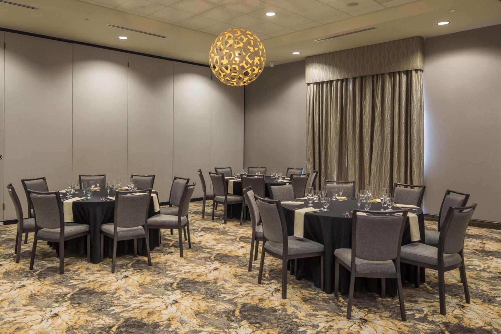Hilton Garden Inn Pittsburgh Airport photo 29