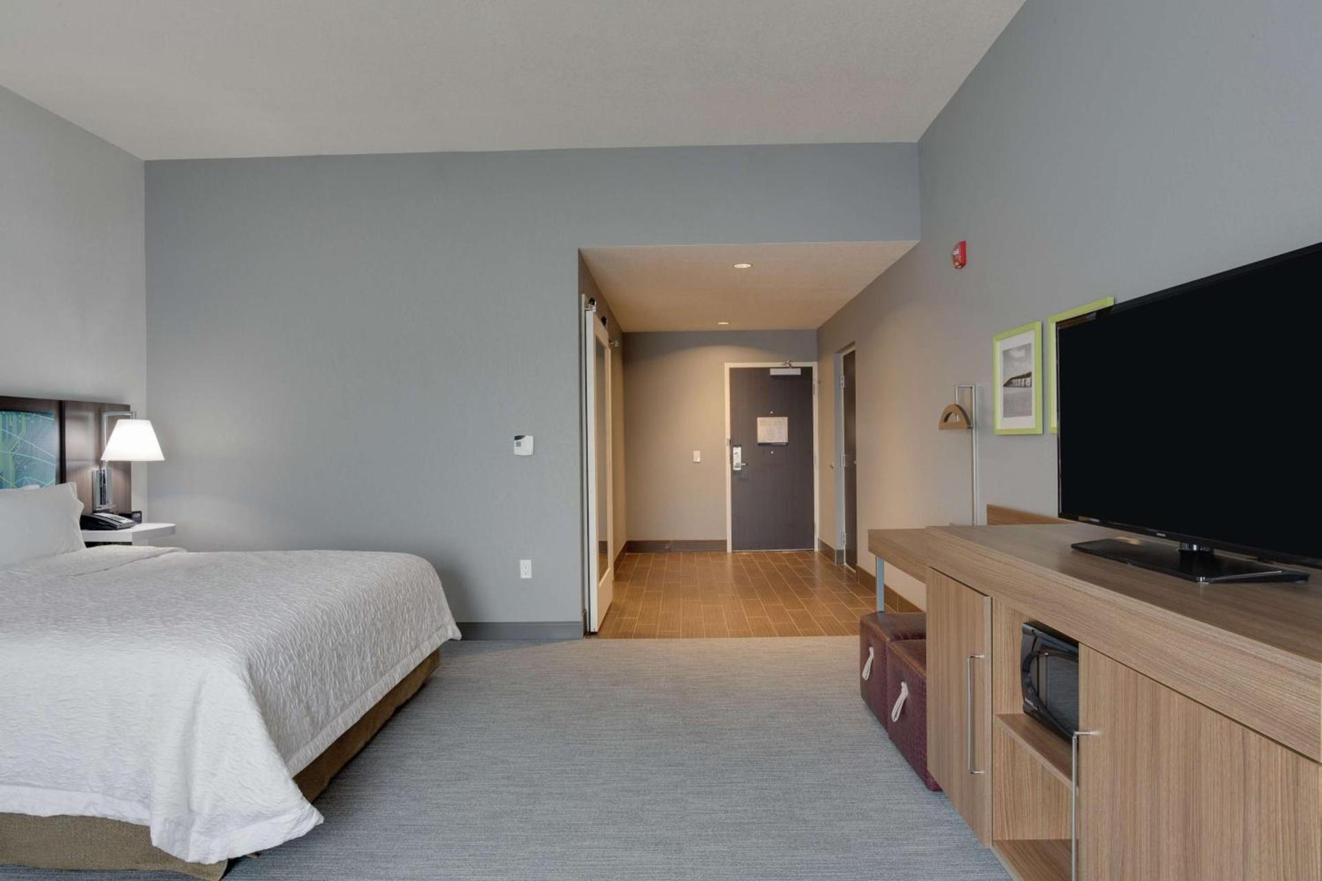 Hampton Inn Fort Lauderdale Pompano Beach photo 33