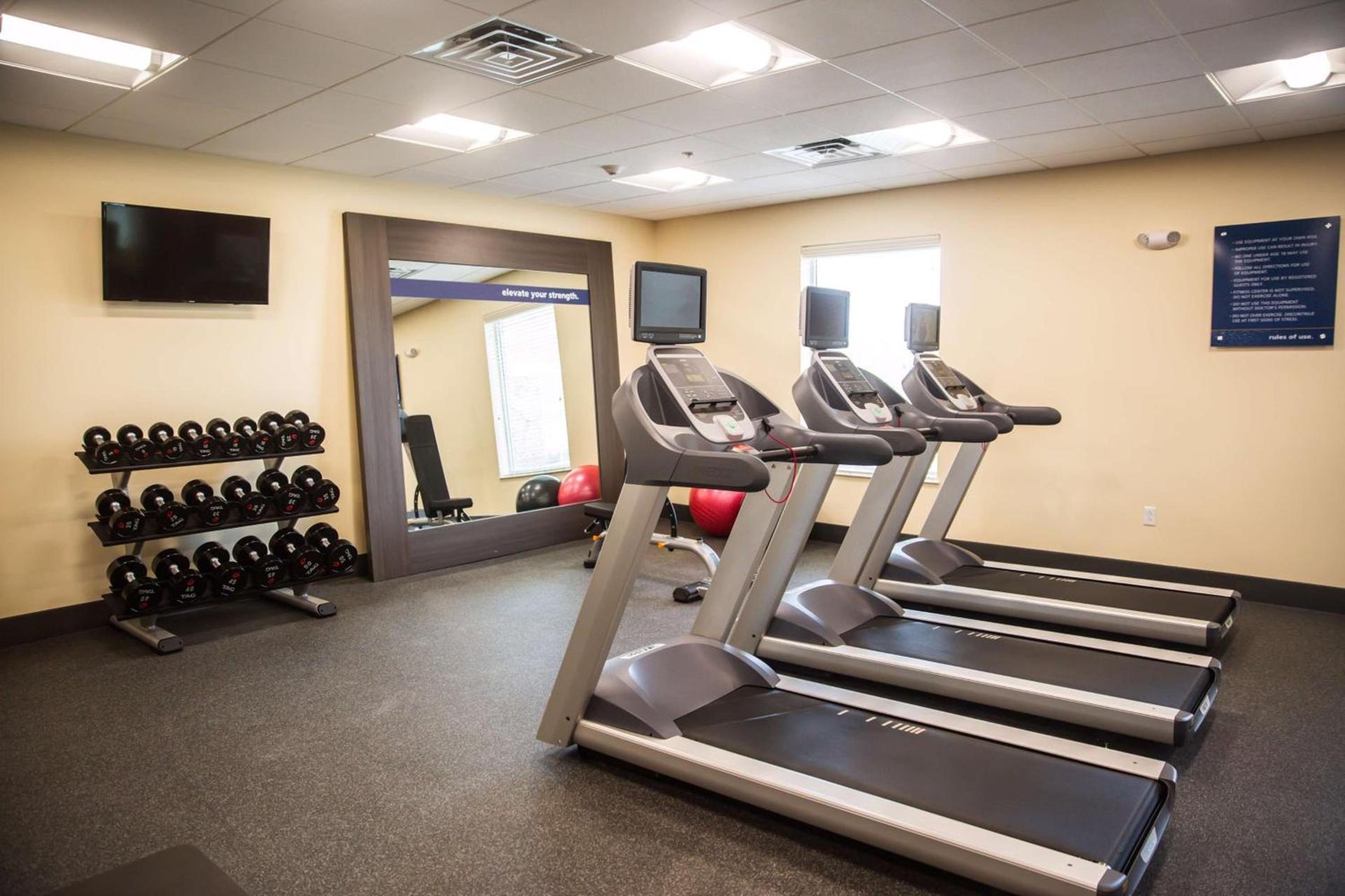 Hampton Inn-Pontiac photo 14