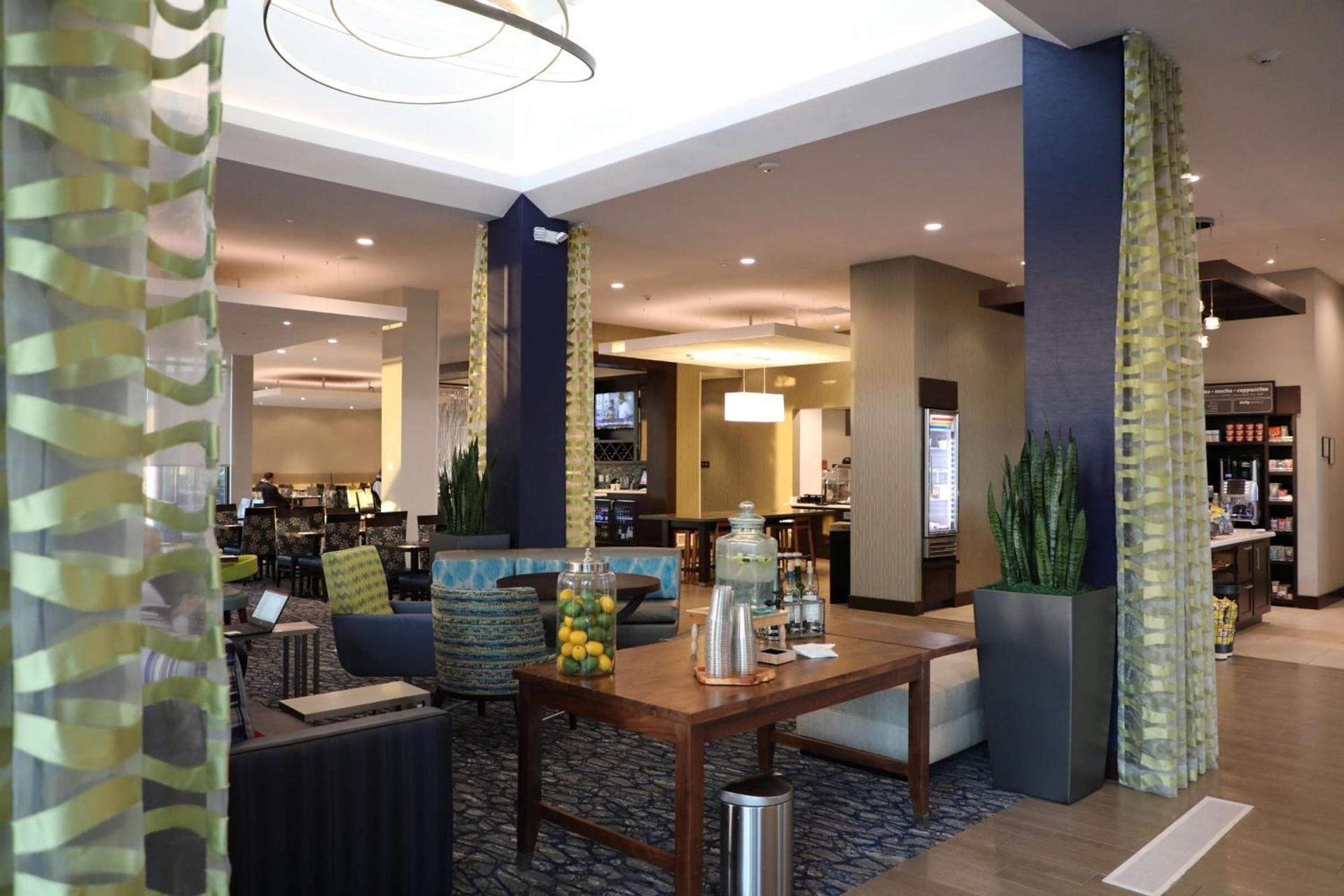 Hilton Garden Inn Austin Airport photo 7