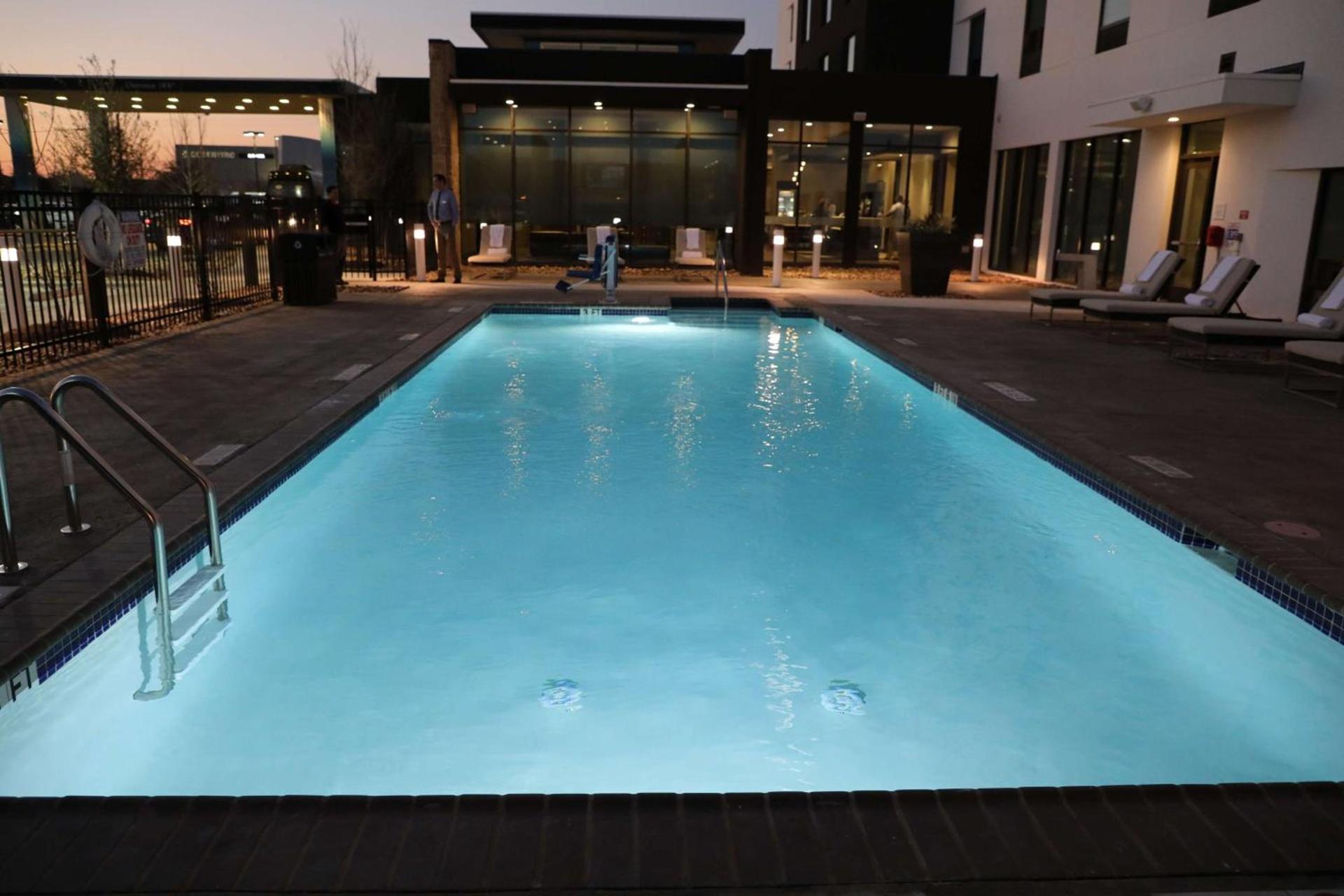 Hilton Garden Inn Austin Airport photo 11