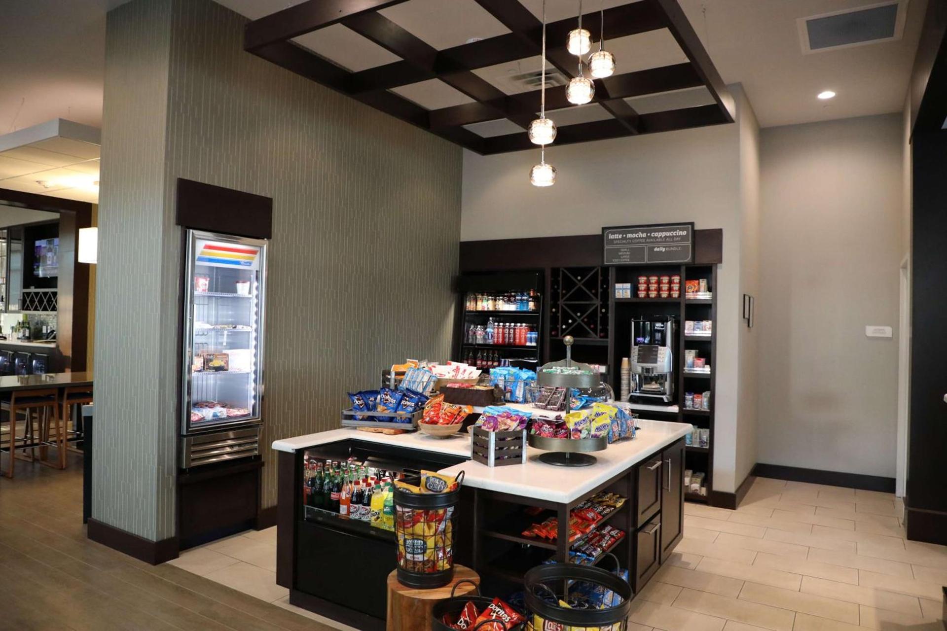 Hilton Garden Inn Austin Airport photo 12