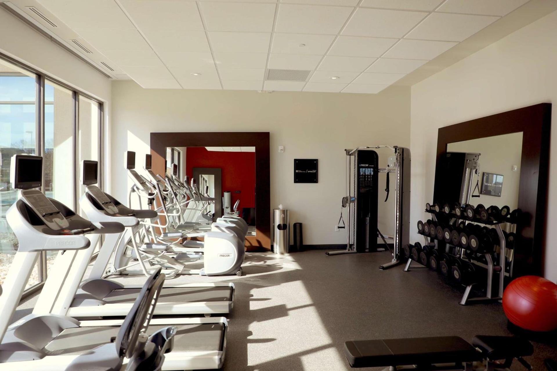 Hilton Garden Inn Austin Airport photo 16