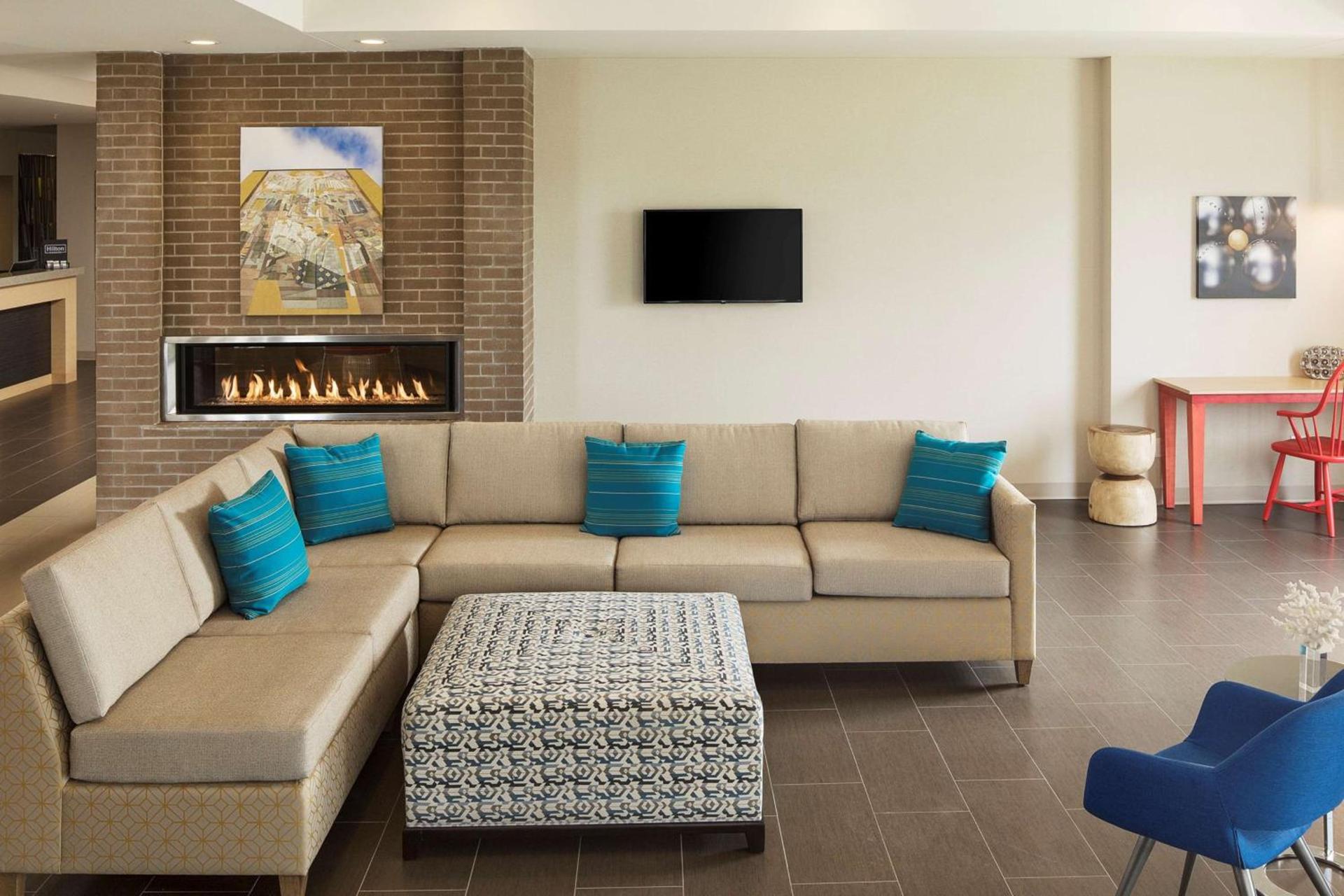 Home2 Suites By Hilton Mishawaka South Bend photo 13