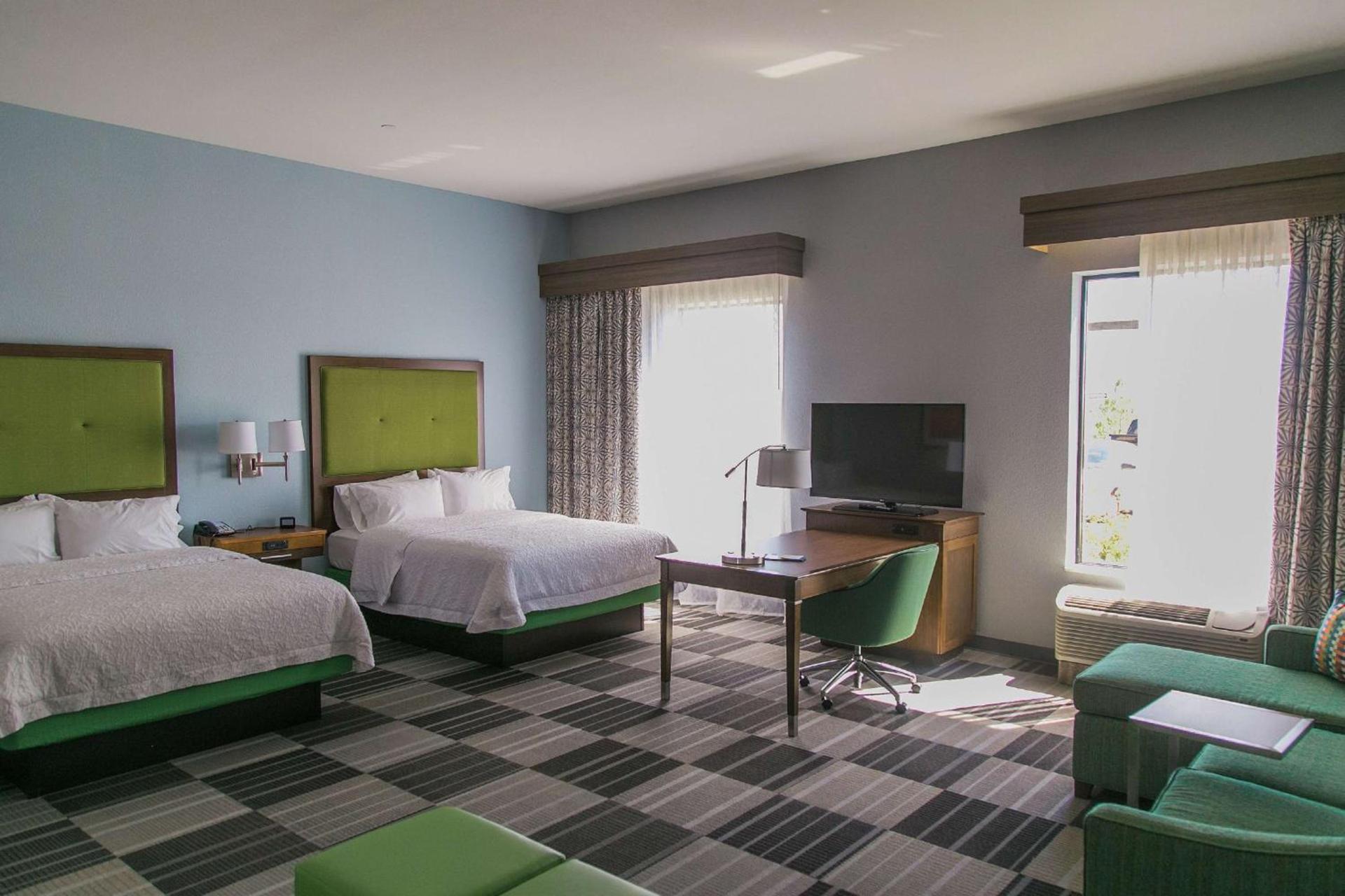 Hampton Inn & Suites Amarillo East photo 21