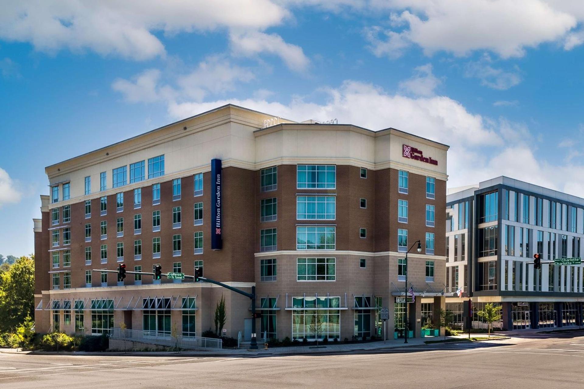 Hilton Garden Inn Asheville Downtown photo 3