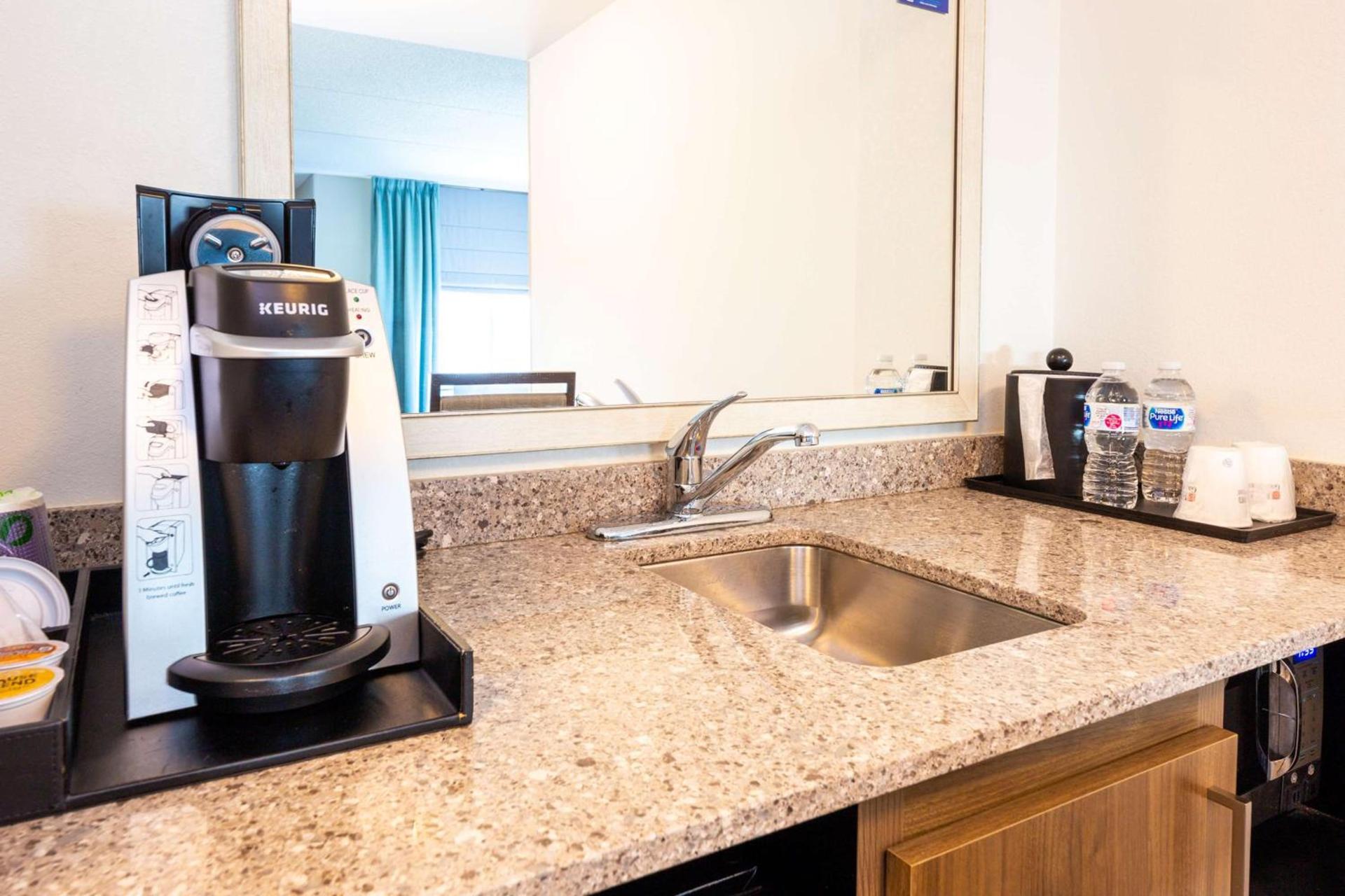 Hilton Garden Inn Asheville Downtown photo 14