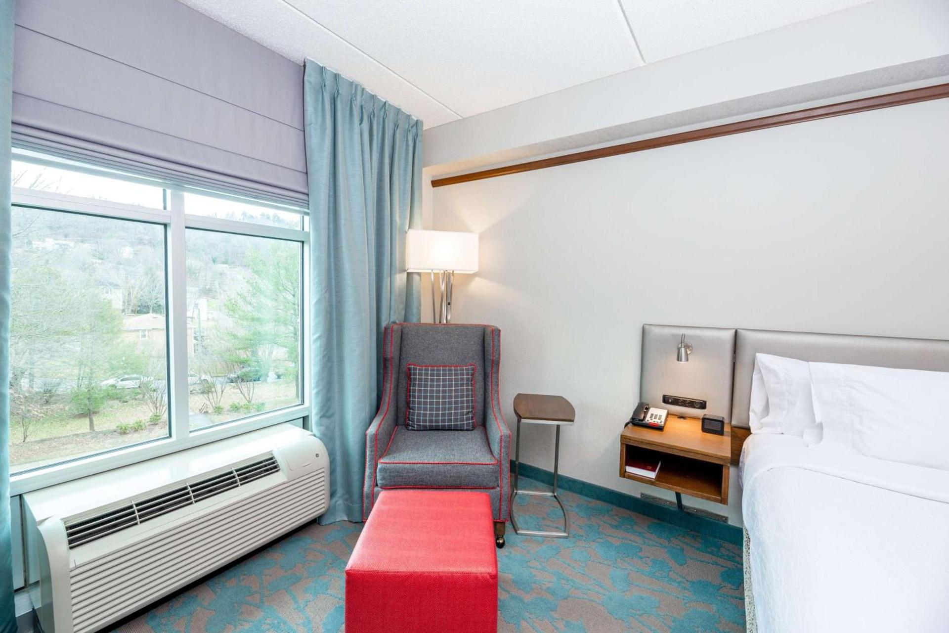 Hilton Garden Inn Asheville Downtown photo 20