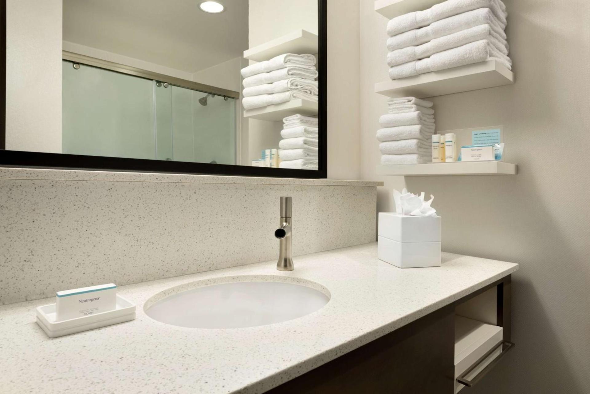 Hampton Inn by Hilton Spring Hill, TN photo 26