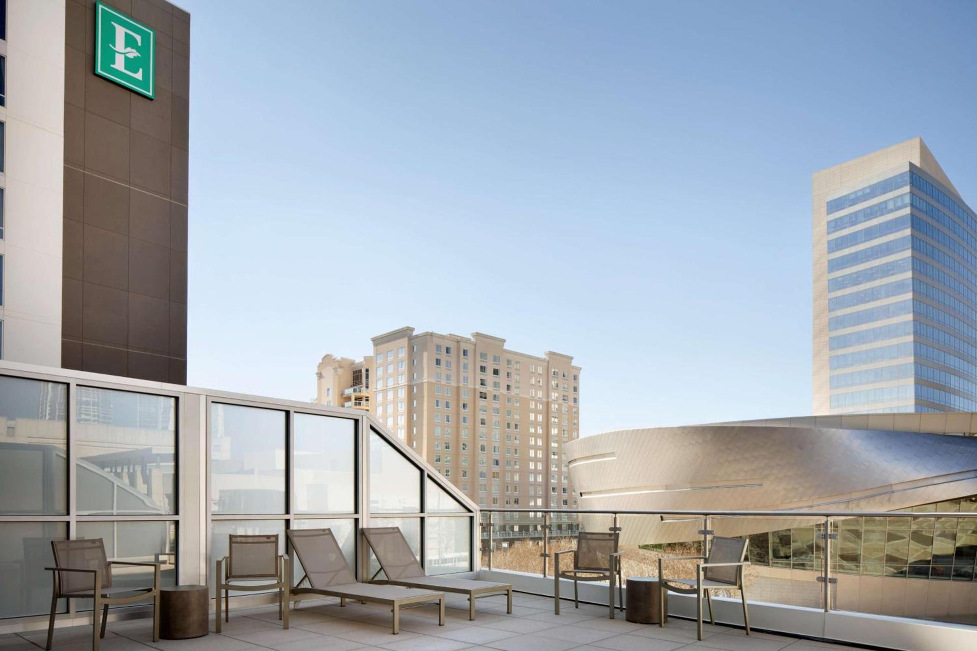 Embassy Suites by Hilton Charlotte Uptown photo 19