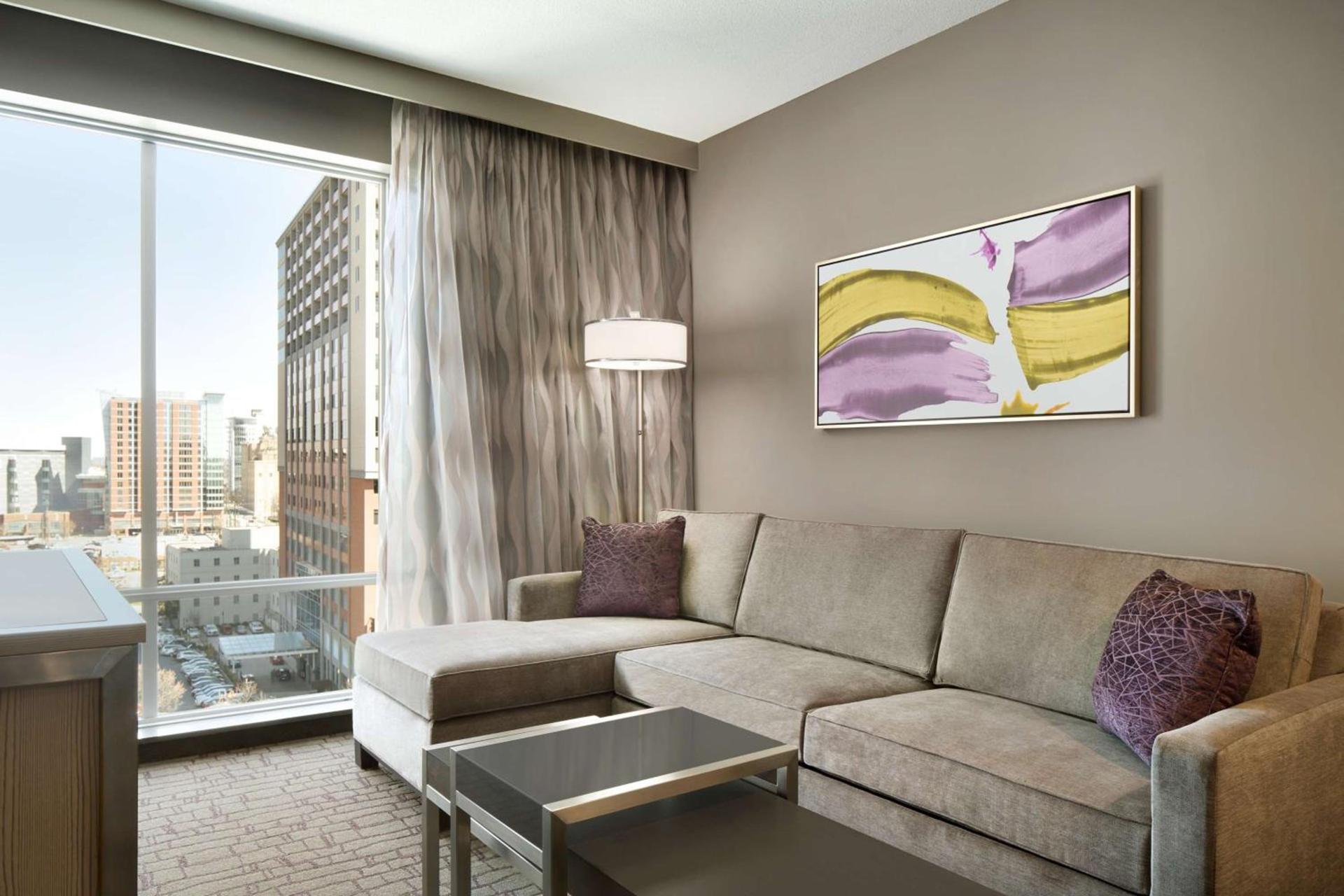 Embassy Suites by Hilton Charlotte Uptown photo 27