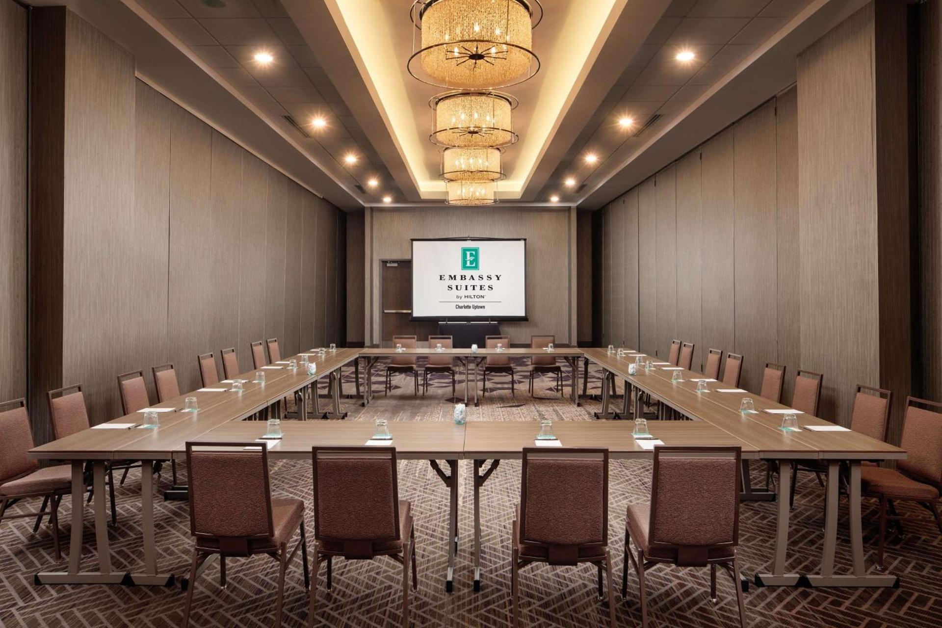 Embassy Suites by Hilton Charlotte Uptown photo 36