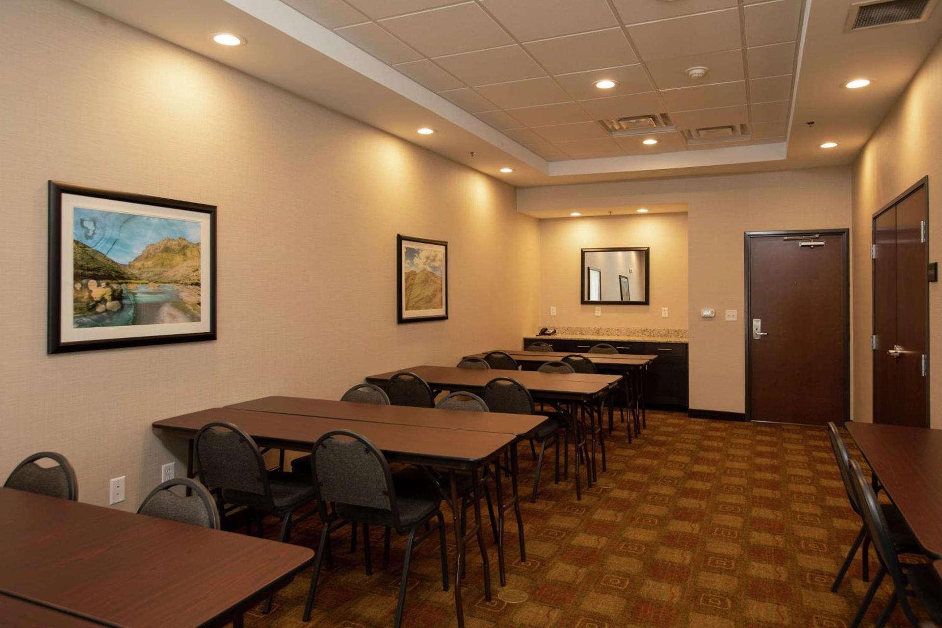 Hampton Inn Mesa Verde/Cortez Co photo 26