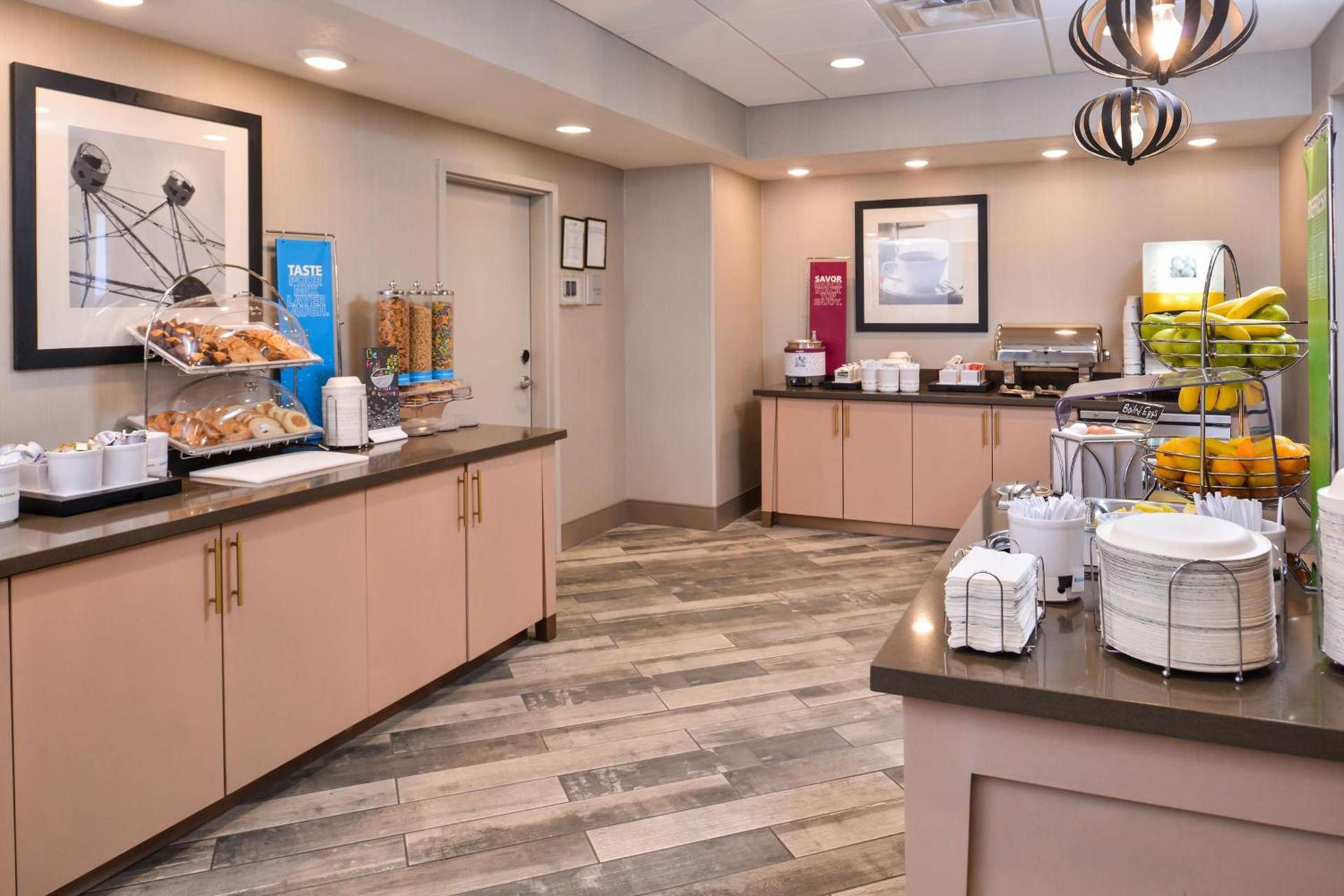 Hampton Inn and Suites Altoona-Des Moines by Hilton photo 15