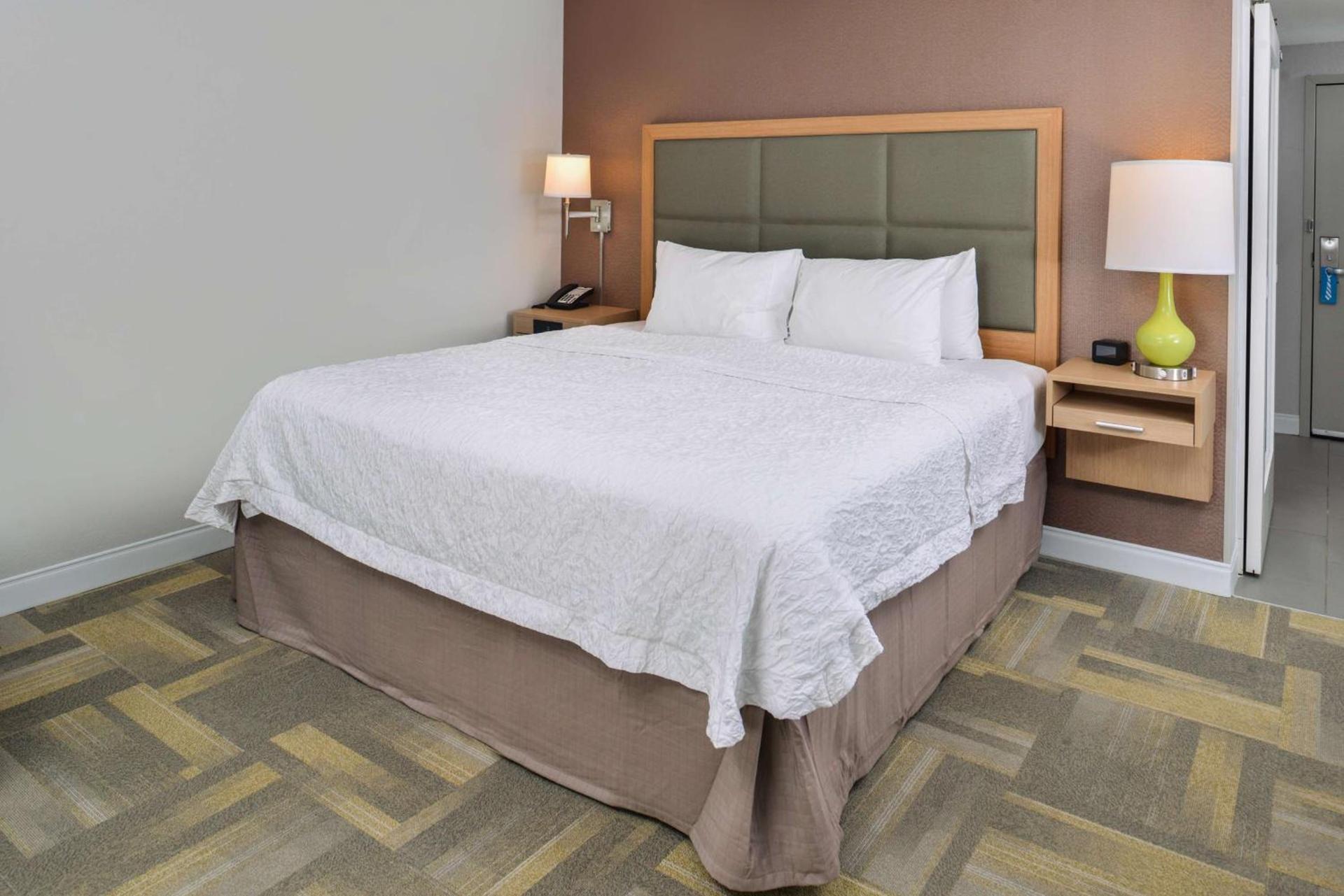 Hampton Inn and Suites Altoona-Des Moines by Hilton photo 30