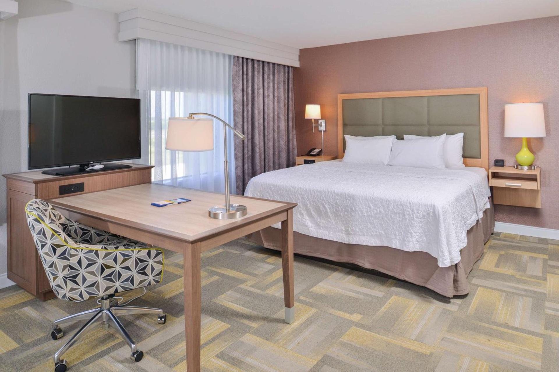 Hampton Inn and Suites Altoona-Des Moines by Hilton photo 35