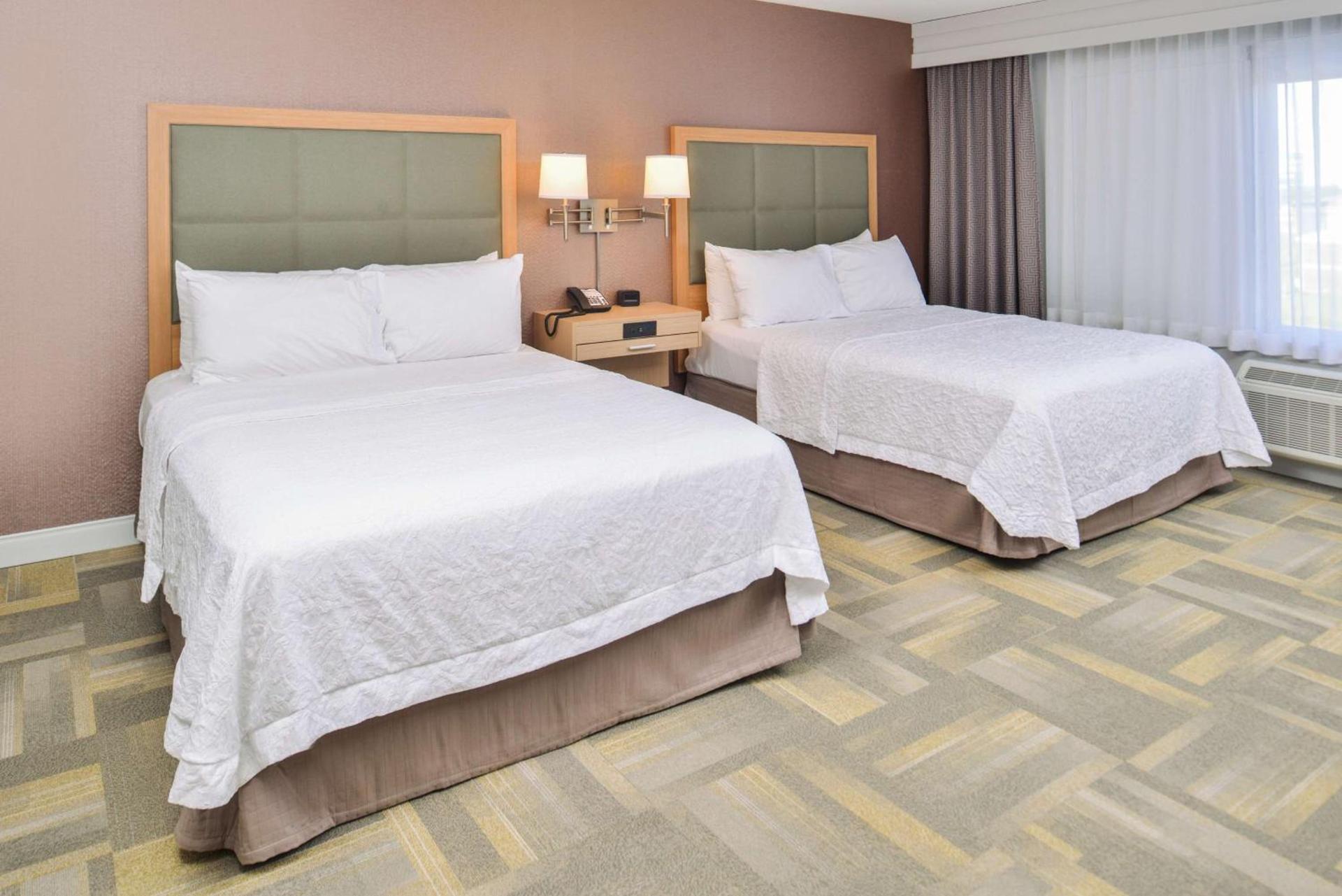 Hampton Inn and Suites Altoona-Des Moines by Hilton photo 37
