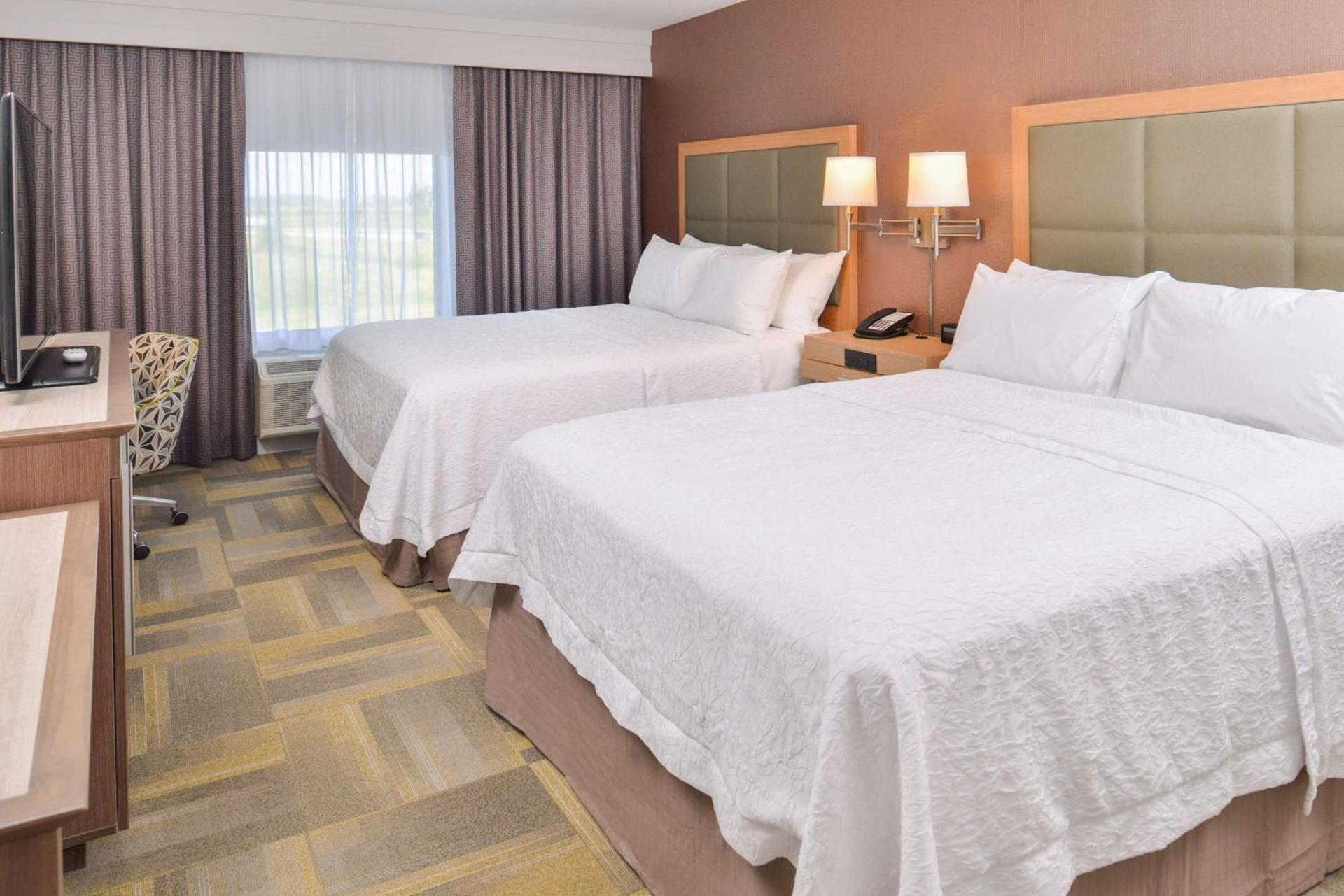 Hampton Inn and Suites Altoona-Des Moines by Hilton photo 56