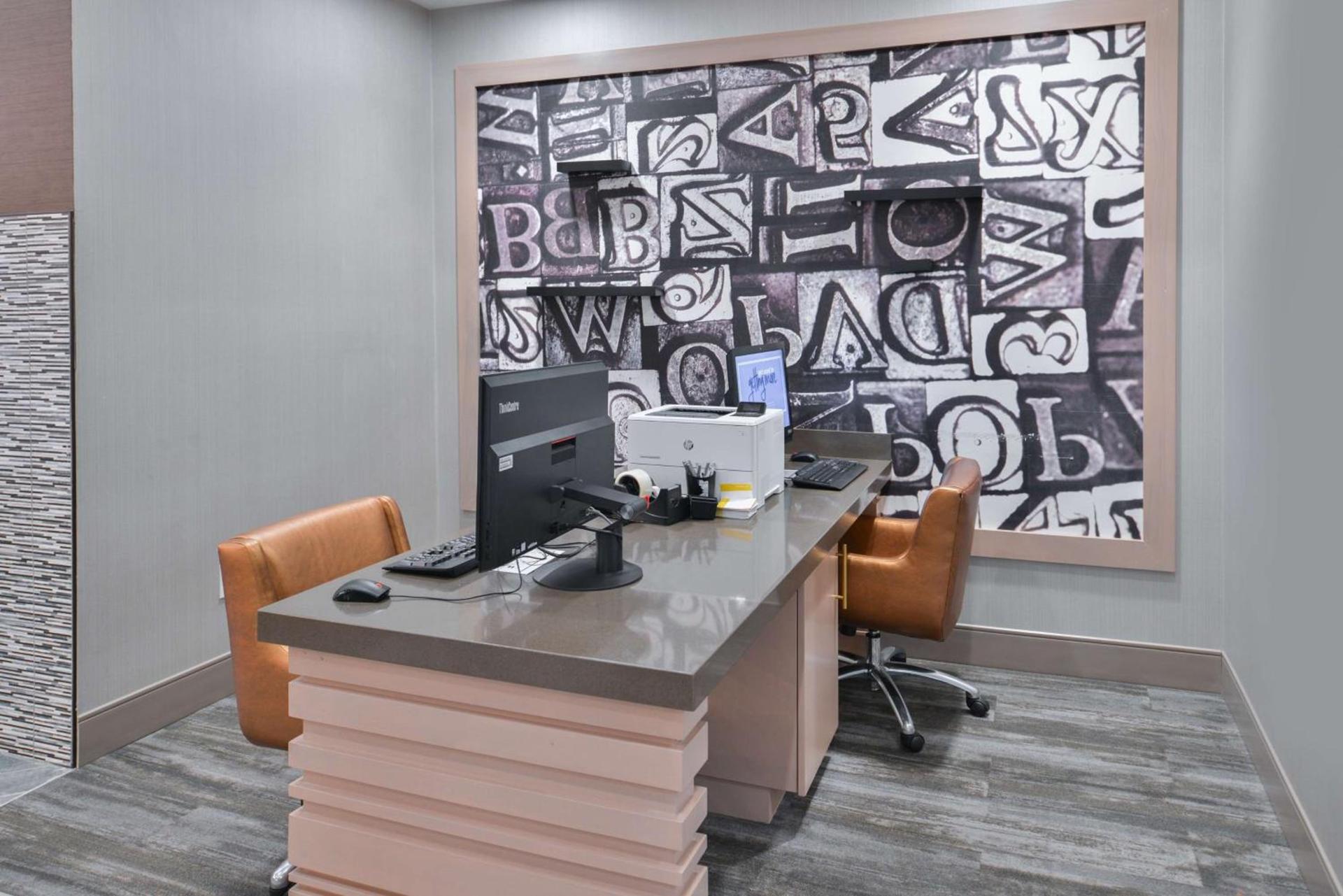 Hampton Inn and Suites Altoona-Des Moines by Hilton photo 68