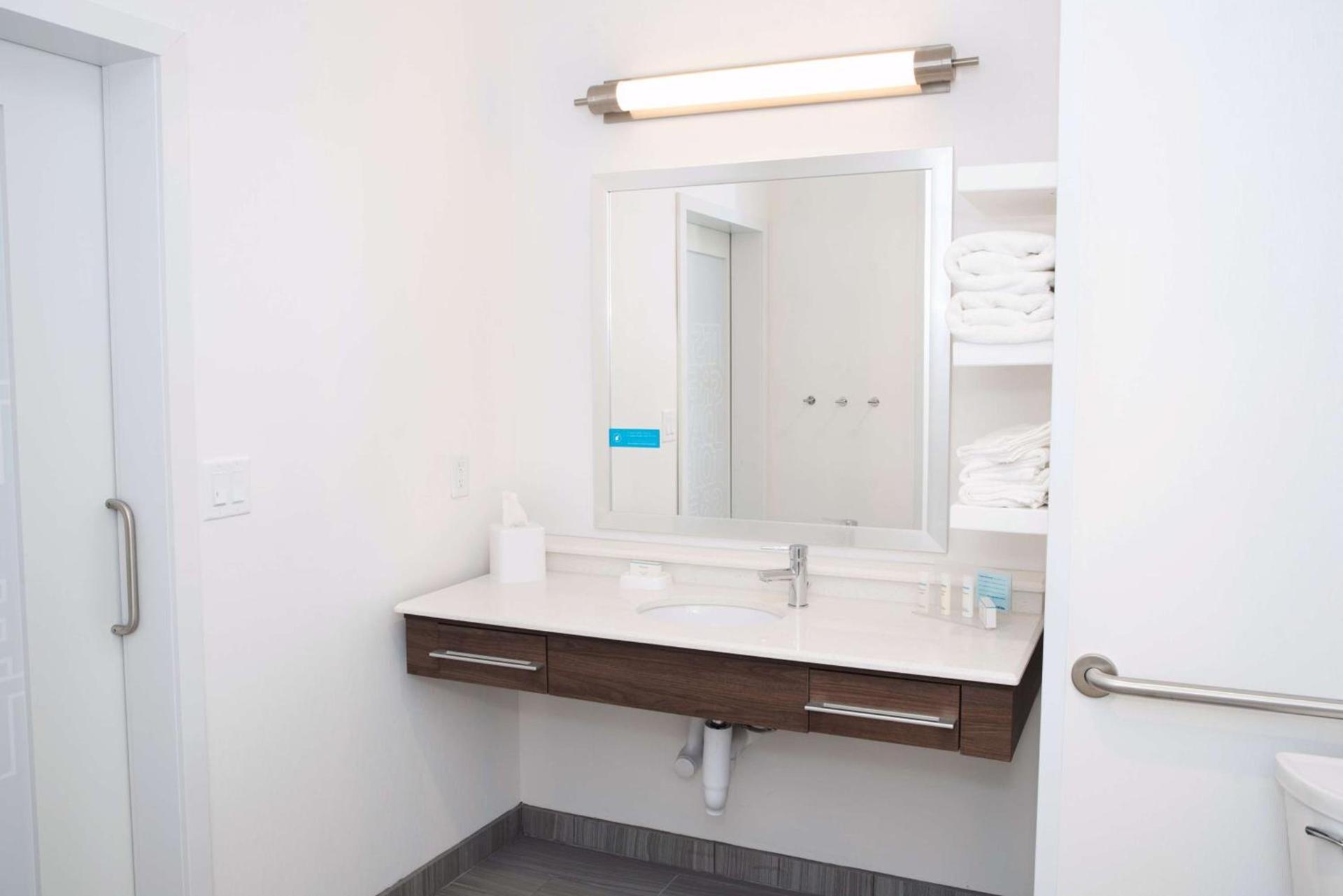 Hampton Inn & Suites Des Moines/Urbandale Ia photo 35