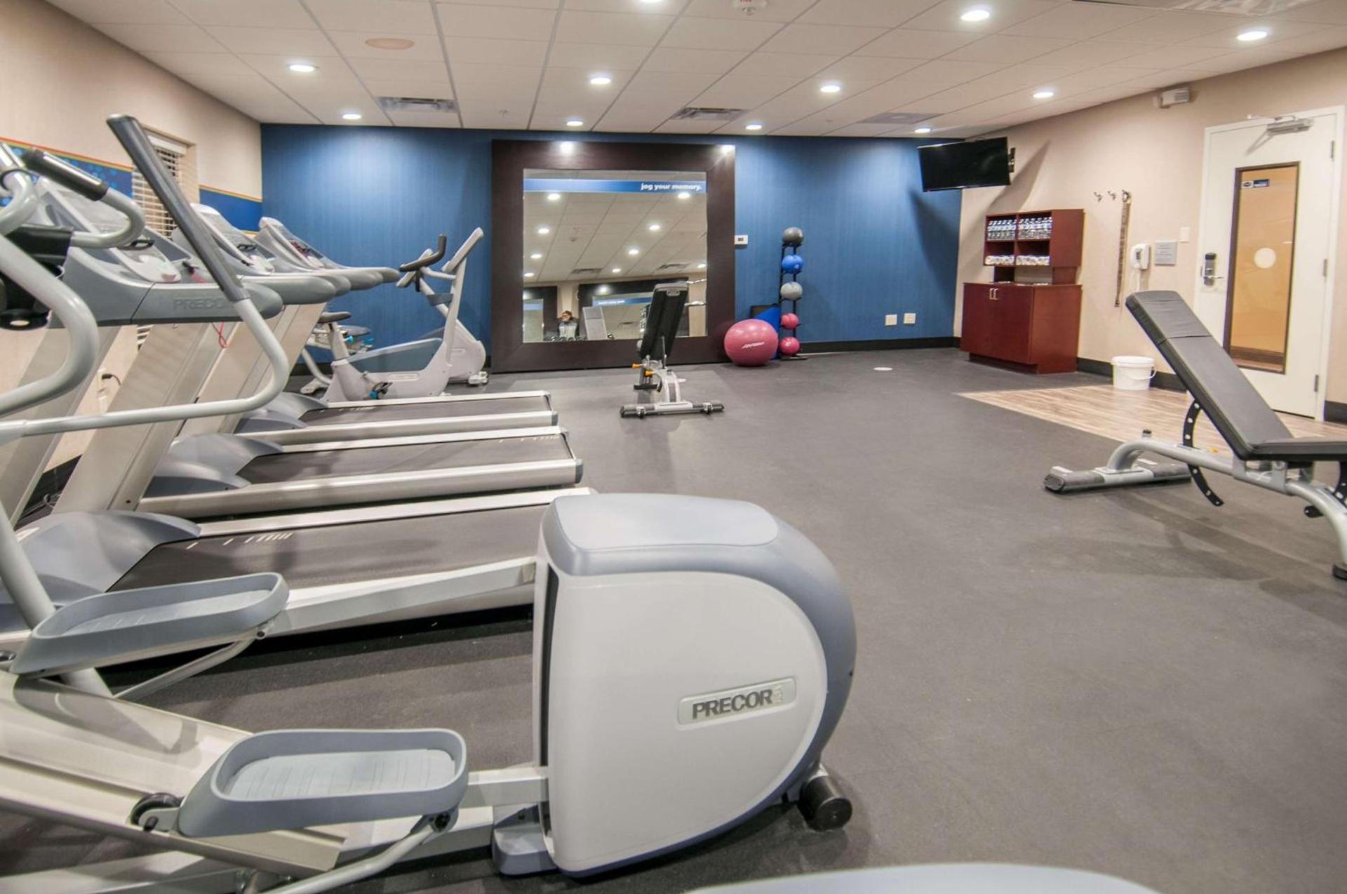 Hampton Inn Opelousas photo 15