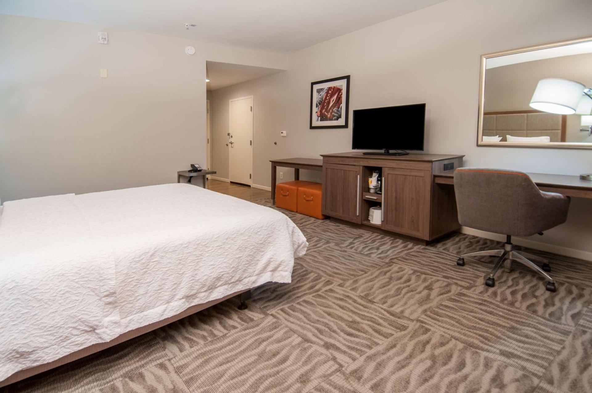 Hampton Inn Opelousas photo 18