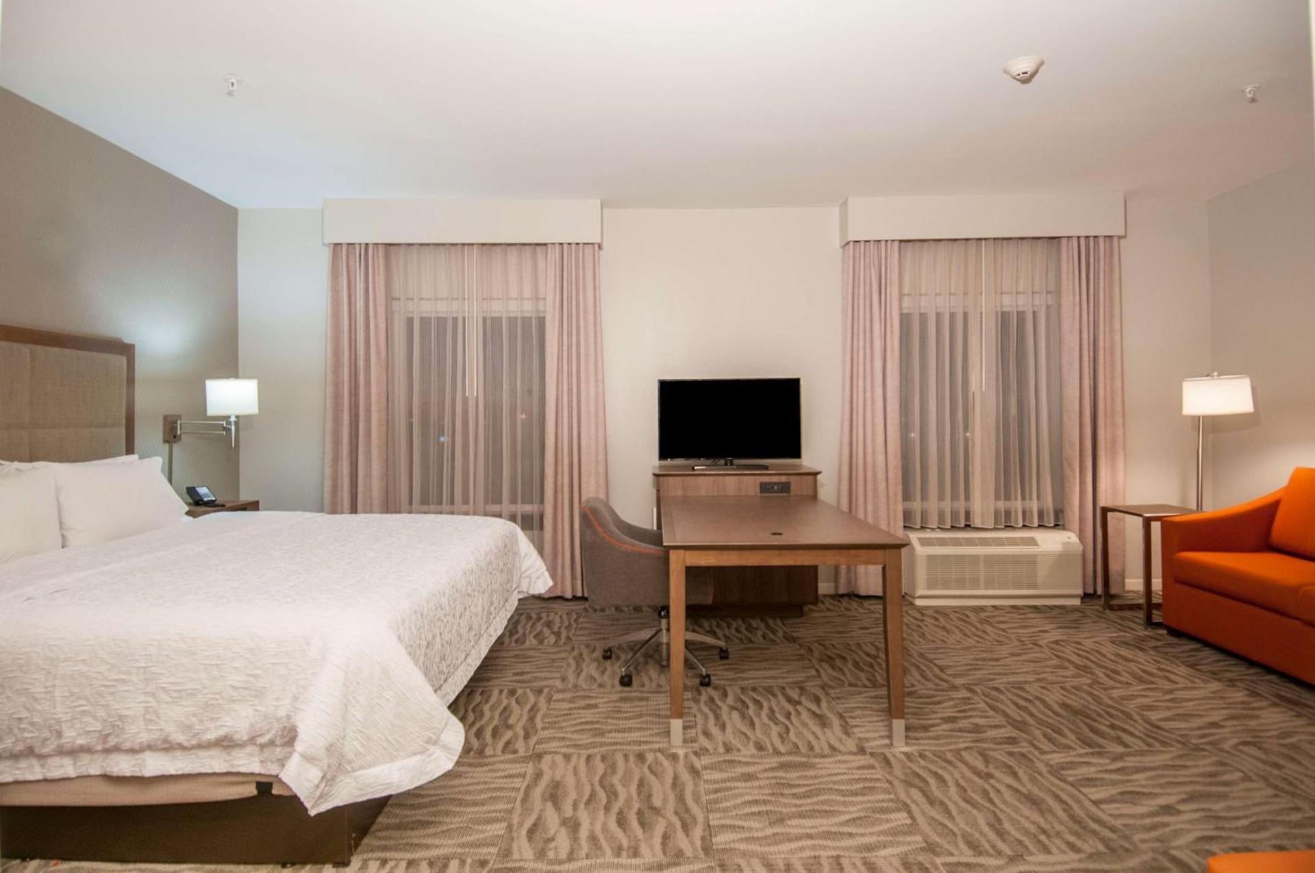 Hampton Inn Opelousas photo 30
