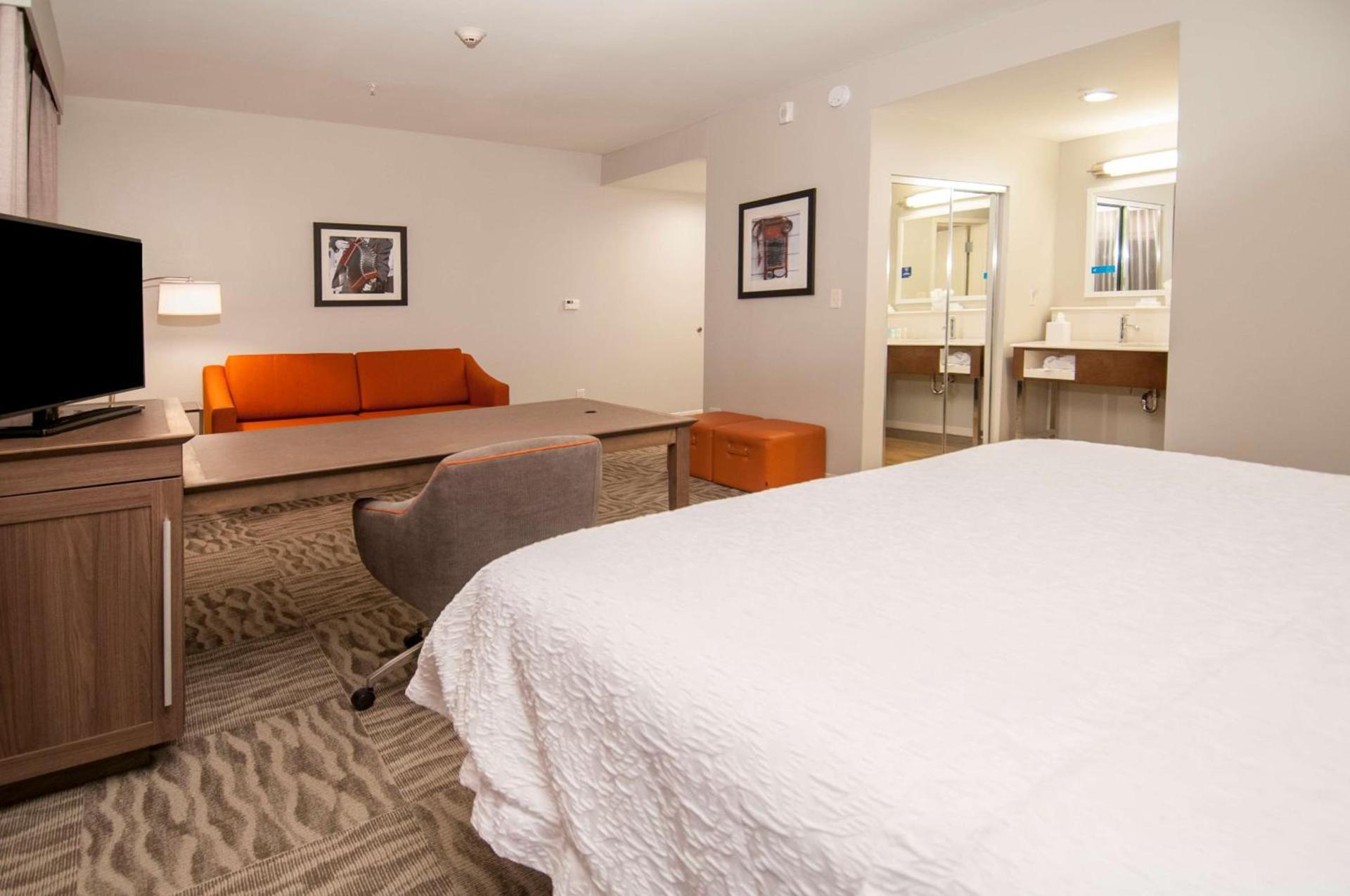 Hampton Inn Opelousas photo 29