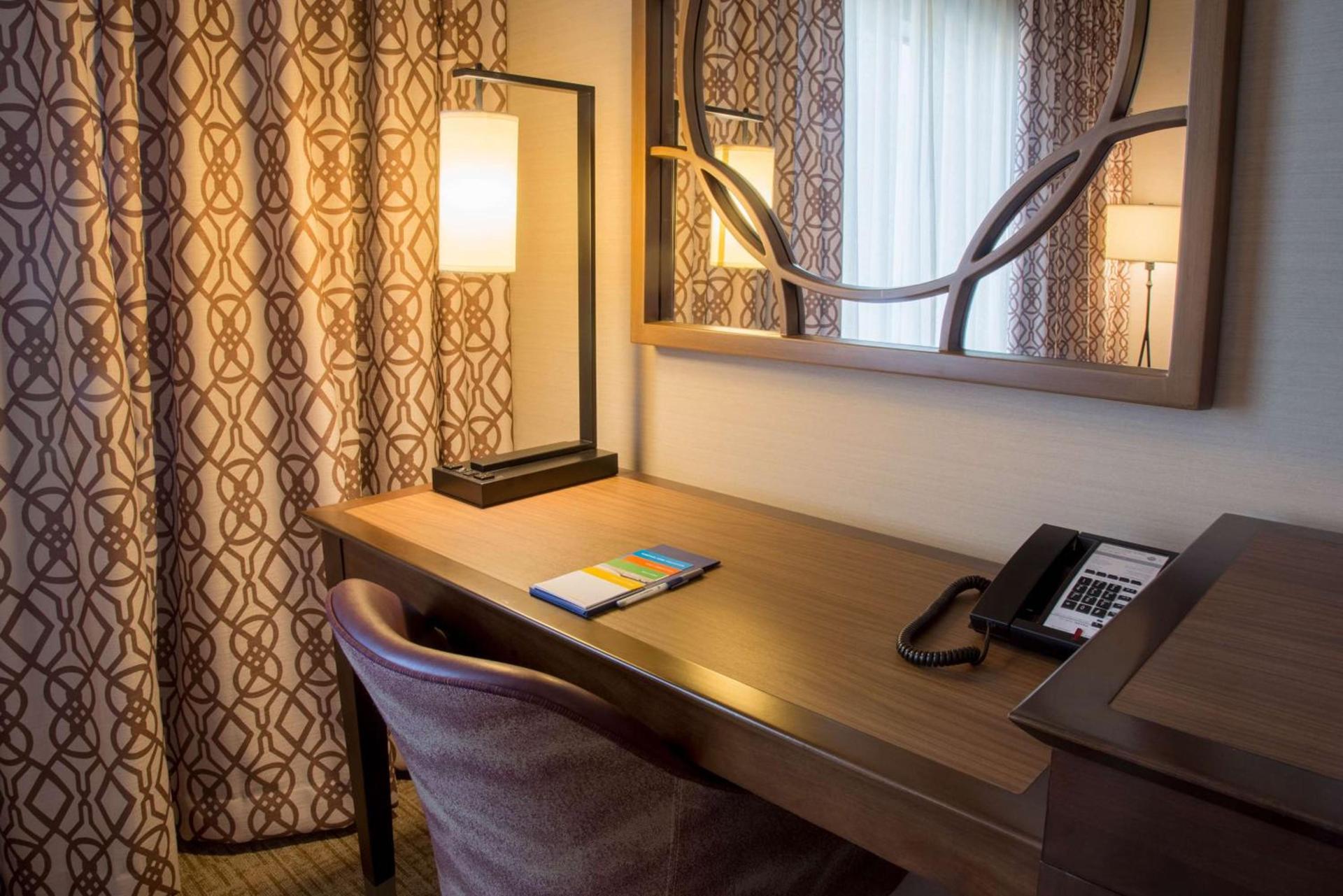 Hampton Inn & Suites Murrieta Temecula photo 40