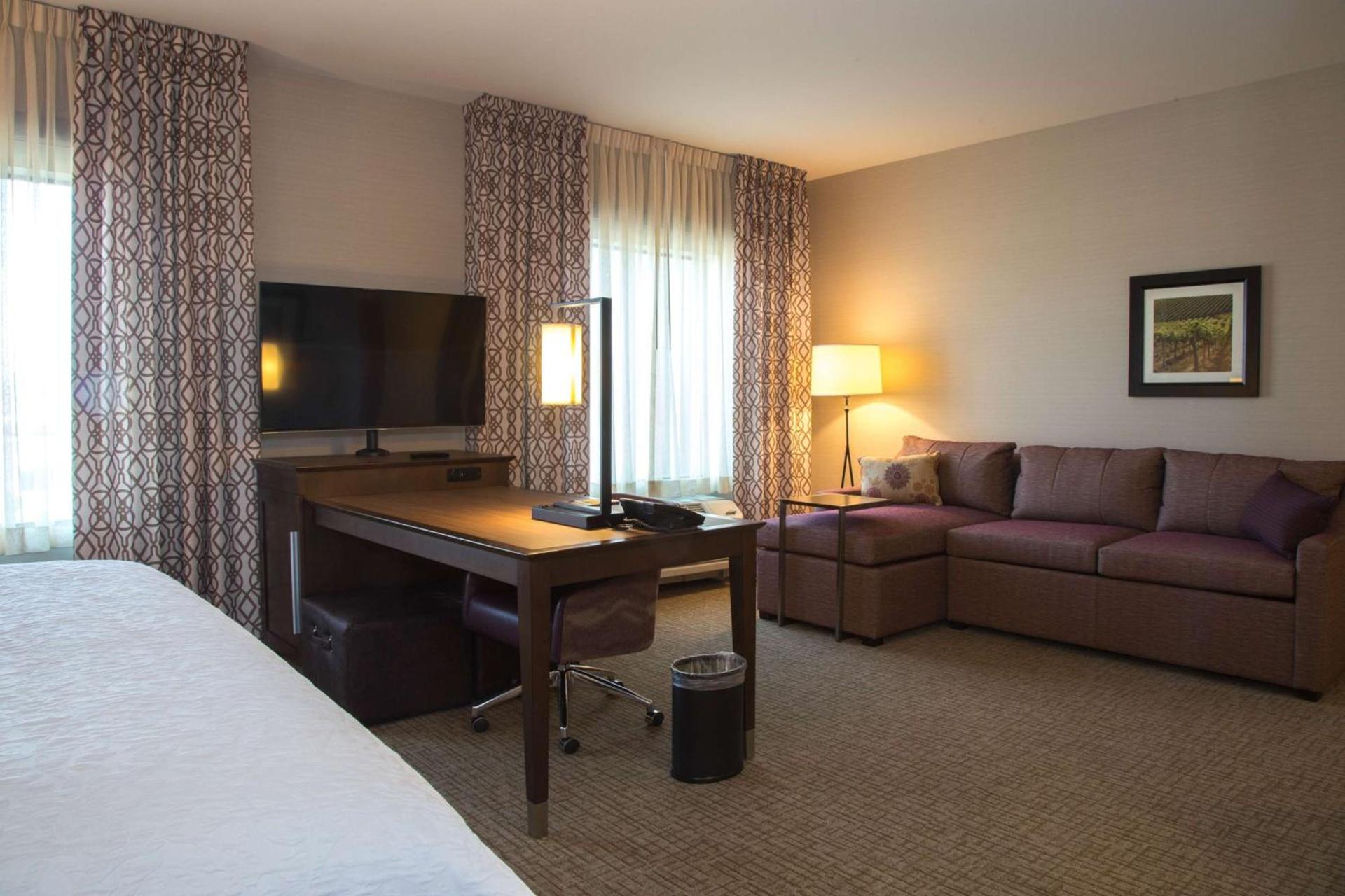 Hampton Inn & Suites Murrieta Temecula photo 43