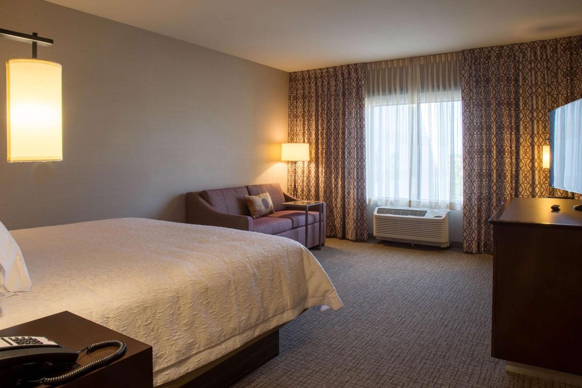 Hampton Inn & Suites Murrieta Temecula photo 44