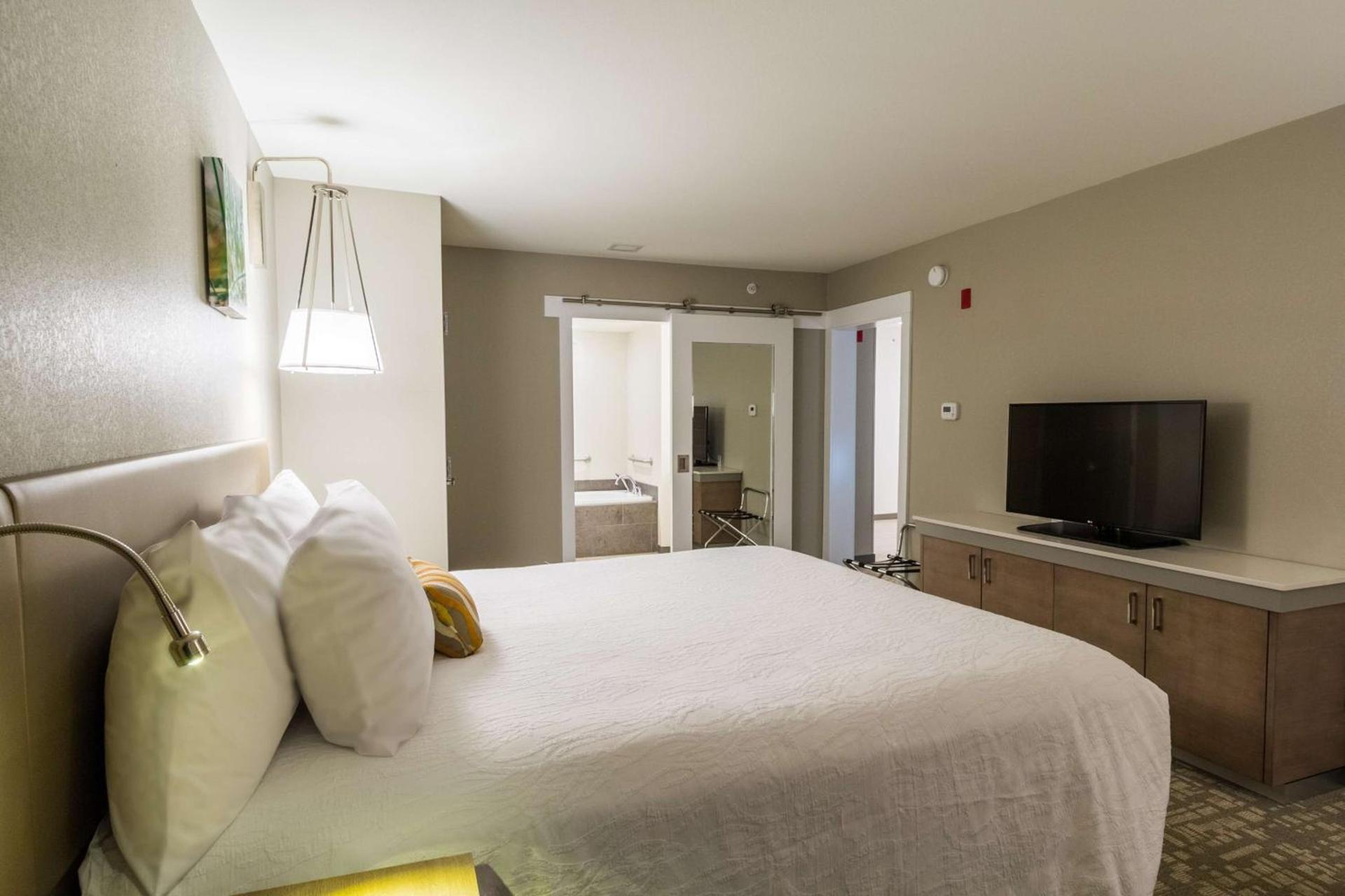 Hilton Garden Inn Salina photo 26